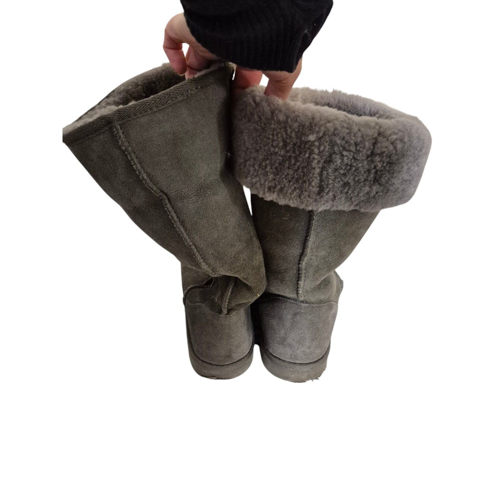 Other Classic Suede Sheepskin Shearling Lined Soft Boots Gray Sz 1 Size US 10 / IT 40 - 5 Thumbnail
