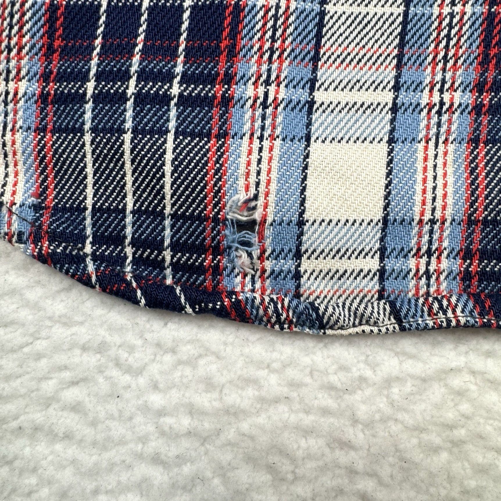 Vintage VINTAGE Five Brothers Plaid Button-Up Shirt Heavy Thick Blue Red White 2XL Mens Long Sleeve Button-Up Shirt - 2XL, Blue Red White, Vintage, Mens Size US XXL / EU 58 / 5 - 5 Thumbnail