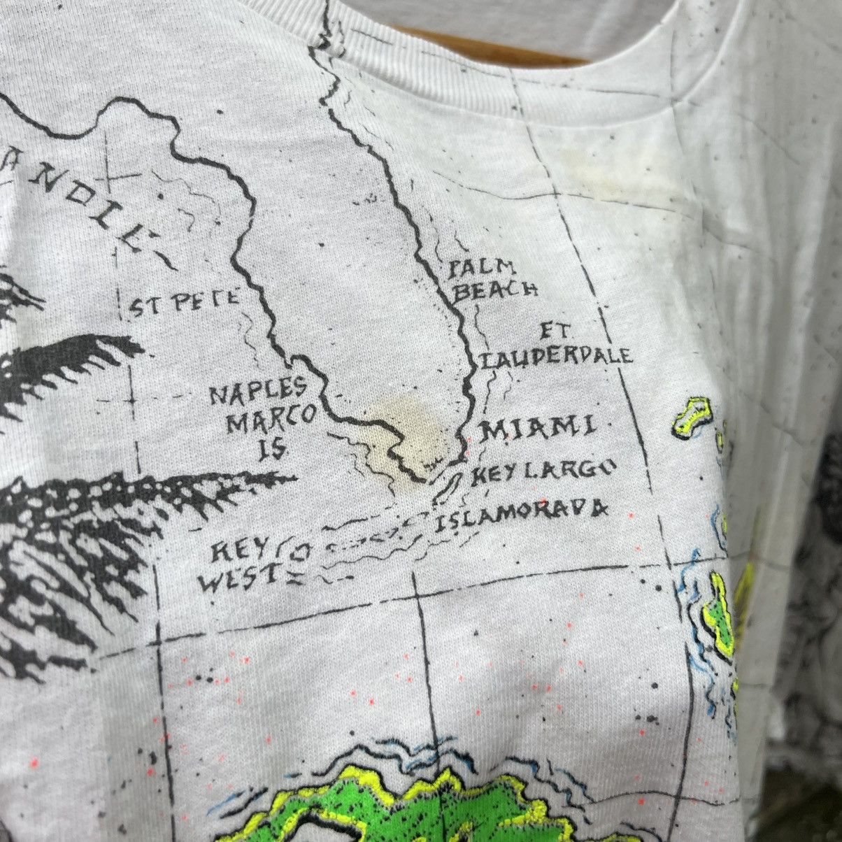 Vintage “VINTAGE” FULLPRINT MAP TEE Size US XL / EU 56 / 4 - 4 Thumbnail