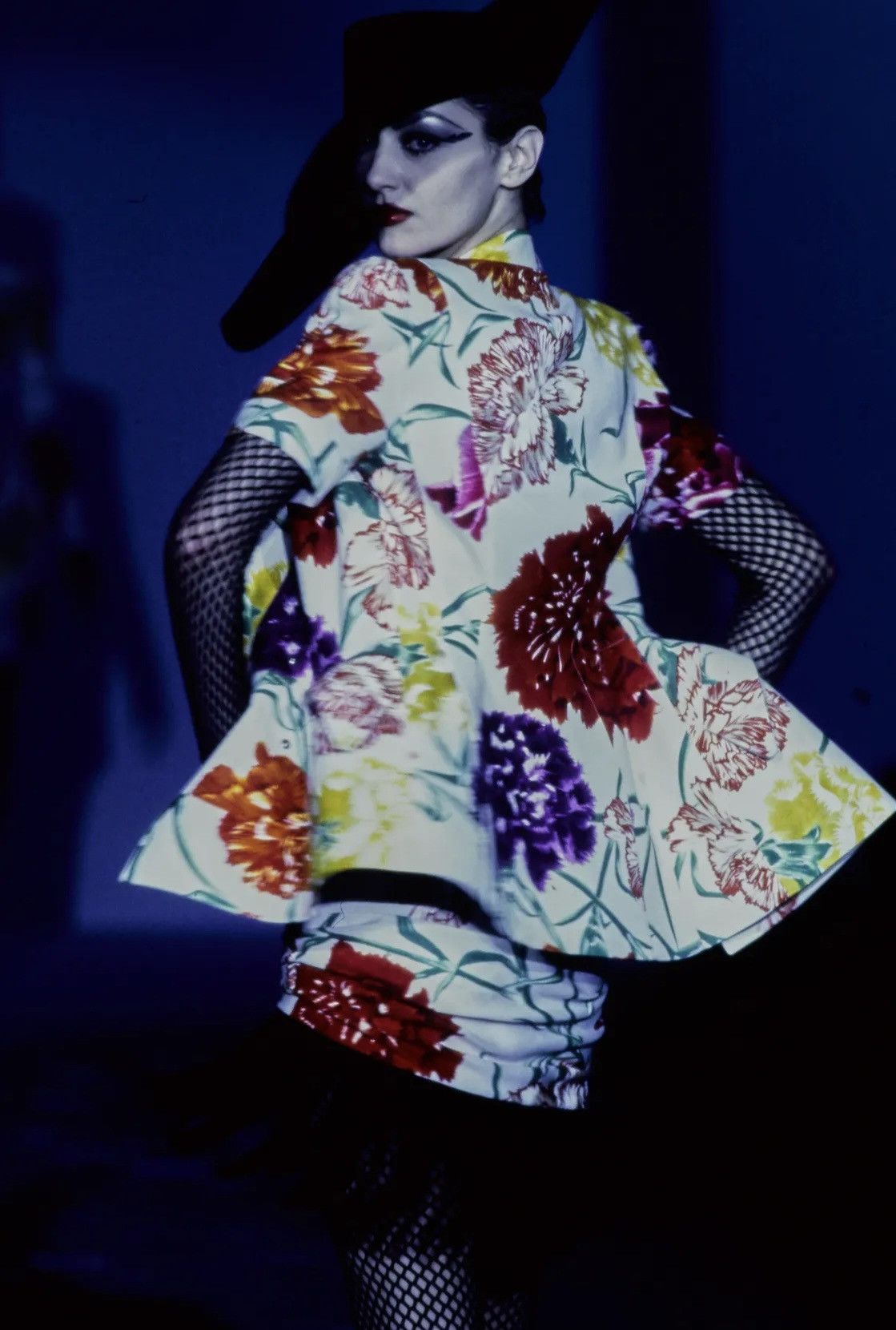 Thierry Mugler Thierry Mugler Couture Floral Sculpted Jacket – Summer 1997 Size S / US 4 / IT 40 - 16 Thumbnail