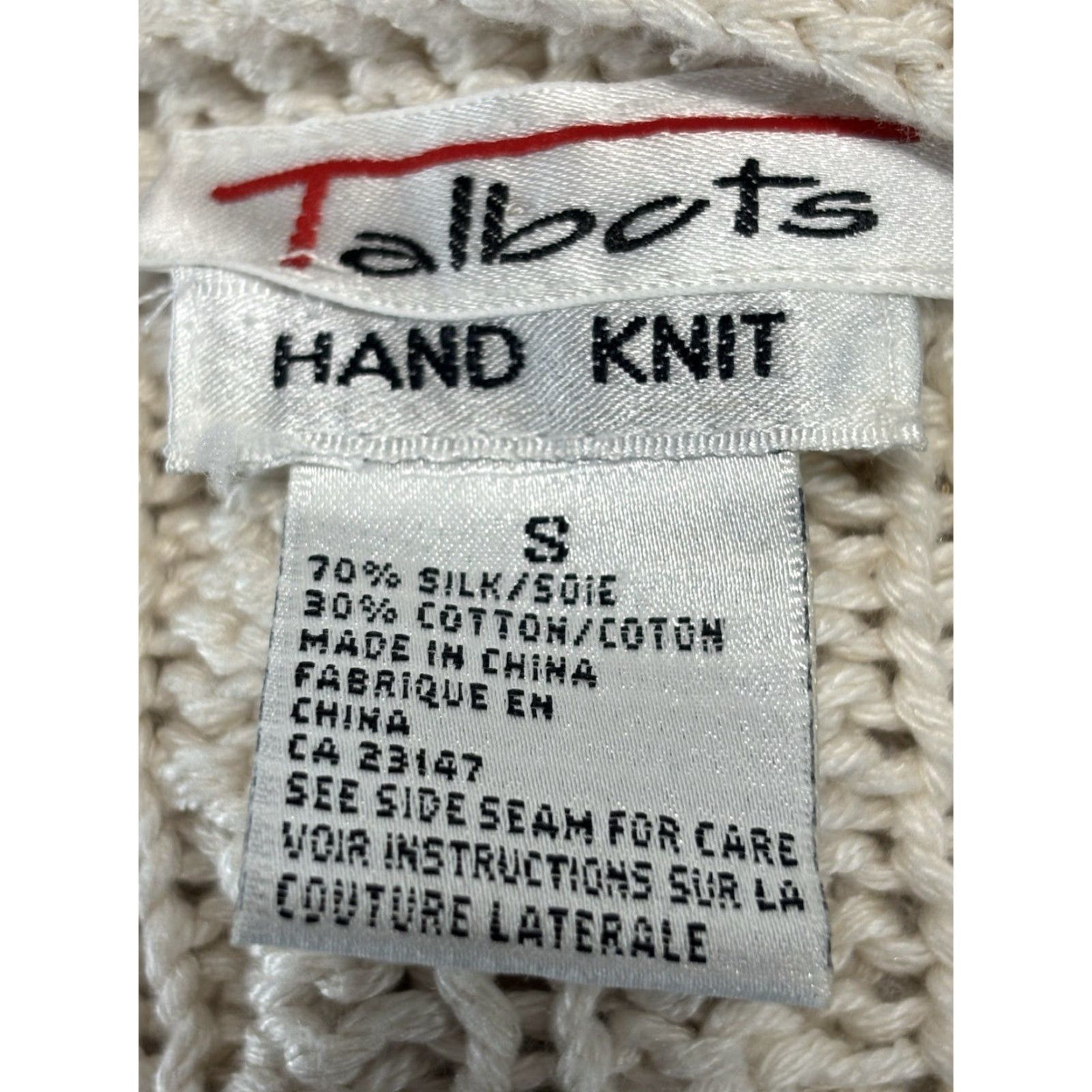 Talbots VINTAGE Talbots Hand Knit Sweater Women’s Small Ivory Cableknit 90s Fisherman V-Neck Sleeveless Vest Mens? Size S / US 4 / IT 40 - 8 Thumbnail