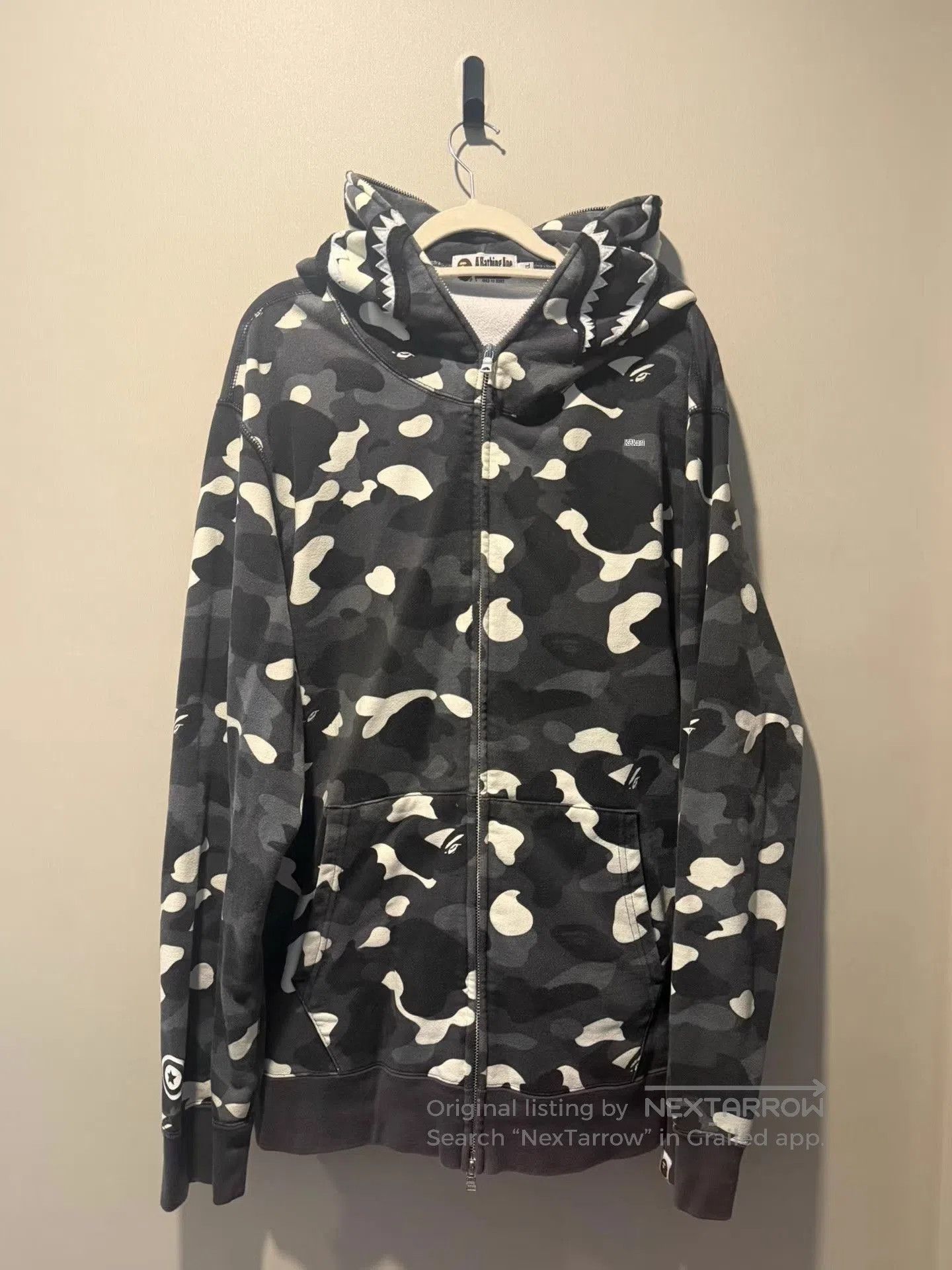 Bape Camo Print Zip. Size US XXL / EU 58 / 5 - 1 Thumbnail