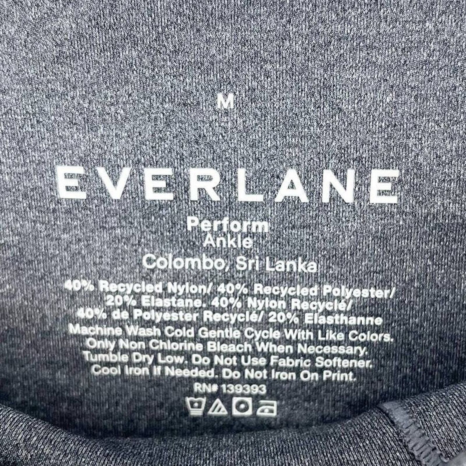 Everlane Everlane Ankle Crop Nylon Stretch Legging Size Medium Size 30" / US 8 / IT 44 - 3 Thumbnail