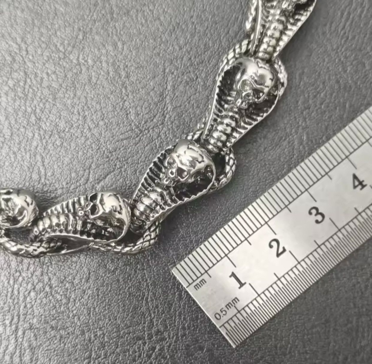 Other Serpentine Skeleton Pants Chain Size ONE SIZE - 6 Thumbnail