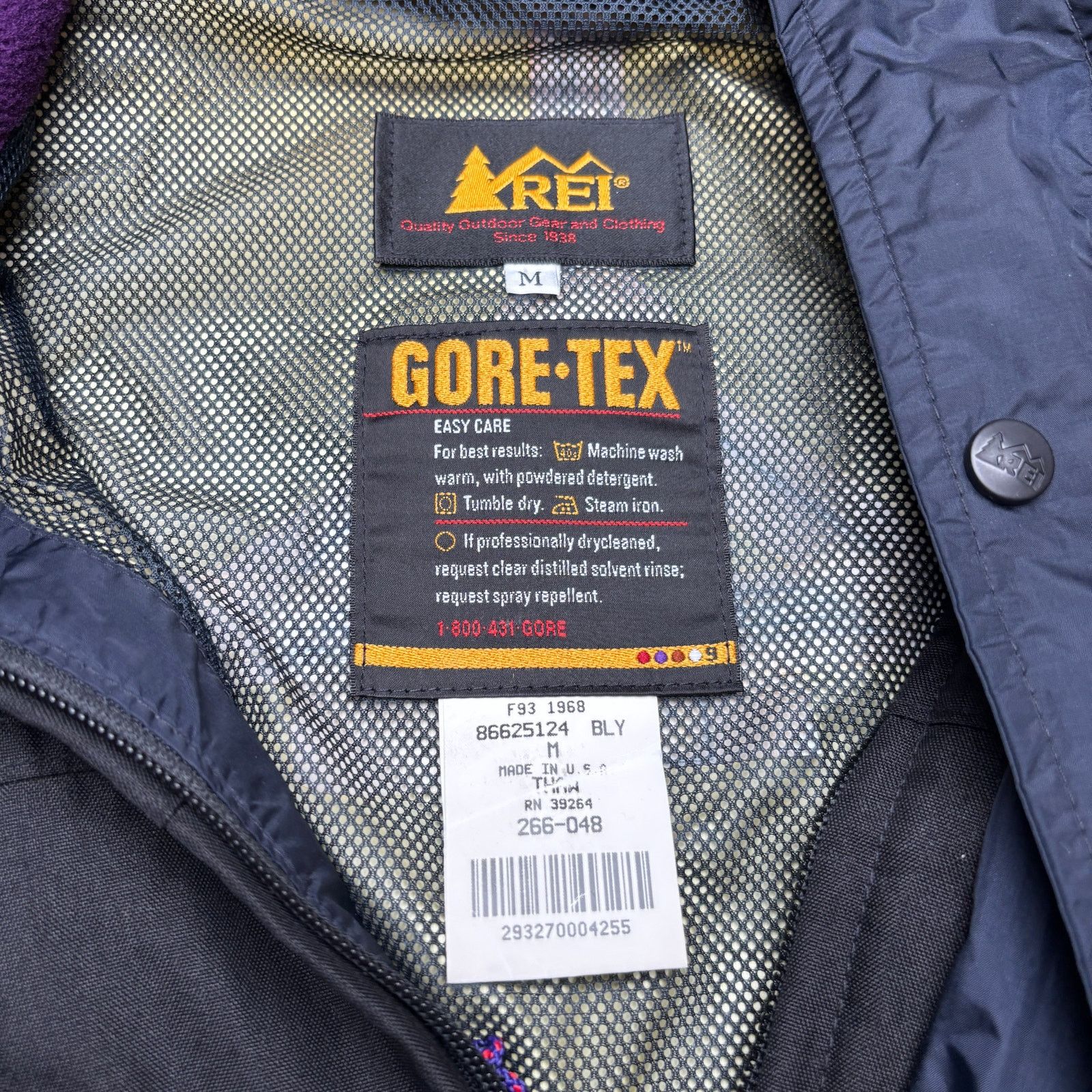 Rei × Vintage Vintage REI GTX One Piece Ski Snow Suit Mens Medium Gorpcore Size US 32 / EU 48 - 4 Thumbnail