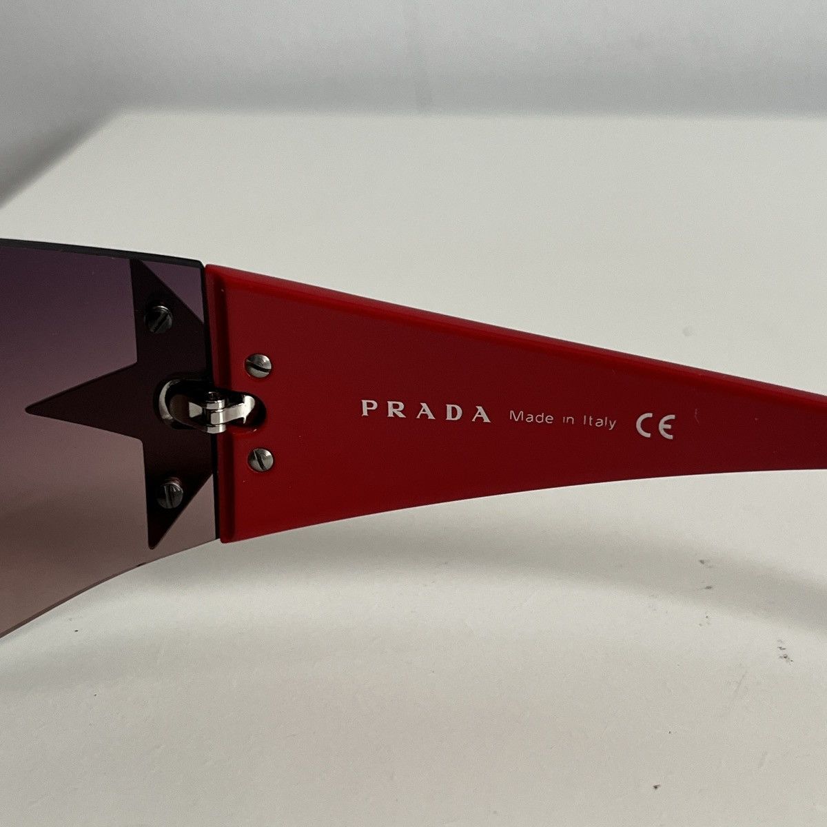 Prada FREE SHIP! 2000s Prada Chrome Star Red Sunglasses Size ONE SIZE - 8 Thumbnail