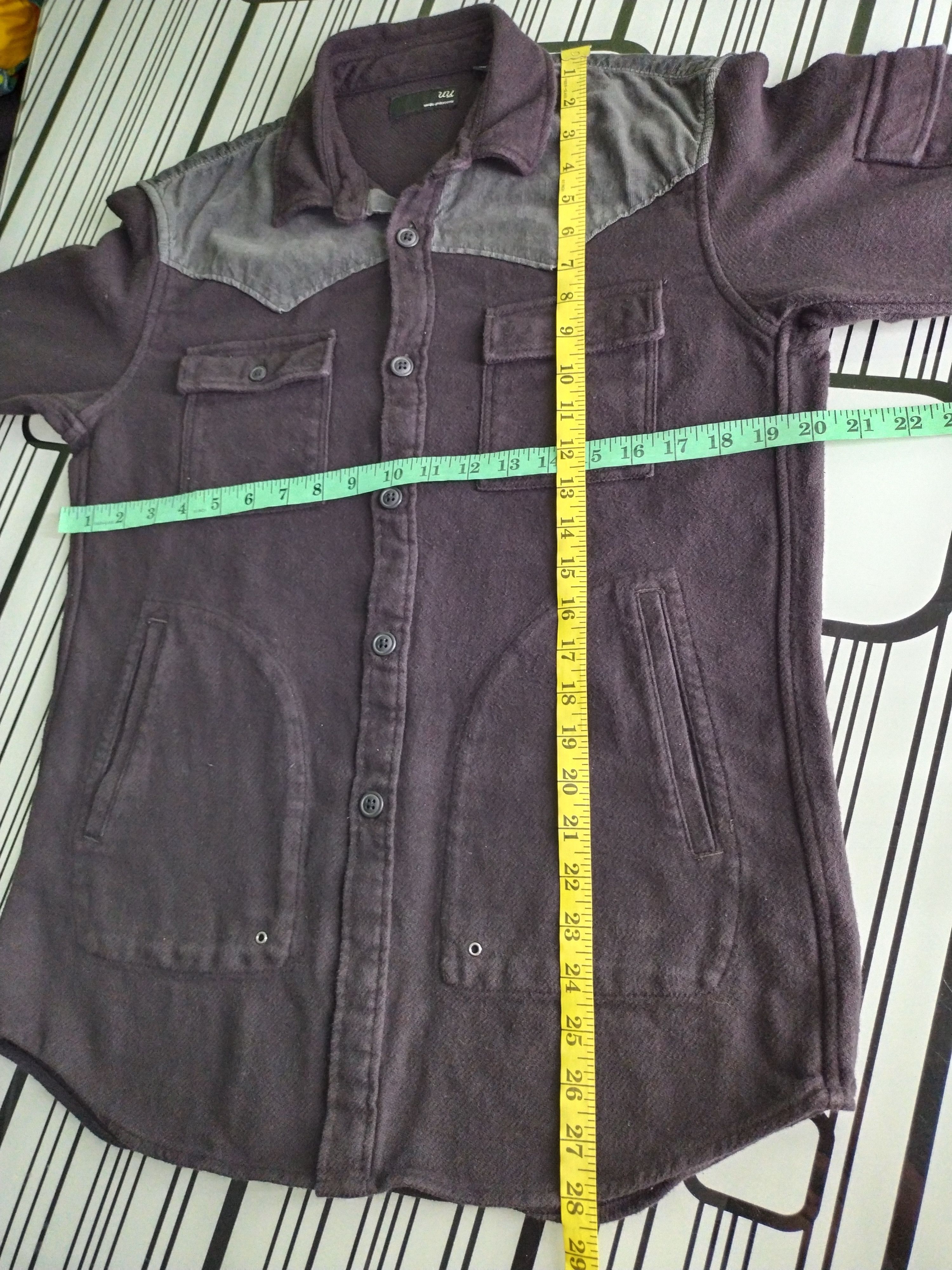 Undercover Uniqlo X Undercover Button Long Sleeve Collar Size US M / EU 48-50 / 2 - 10 Thumbnail