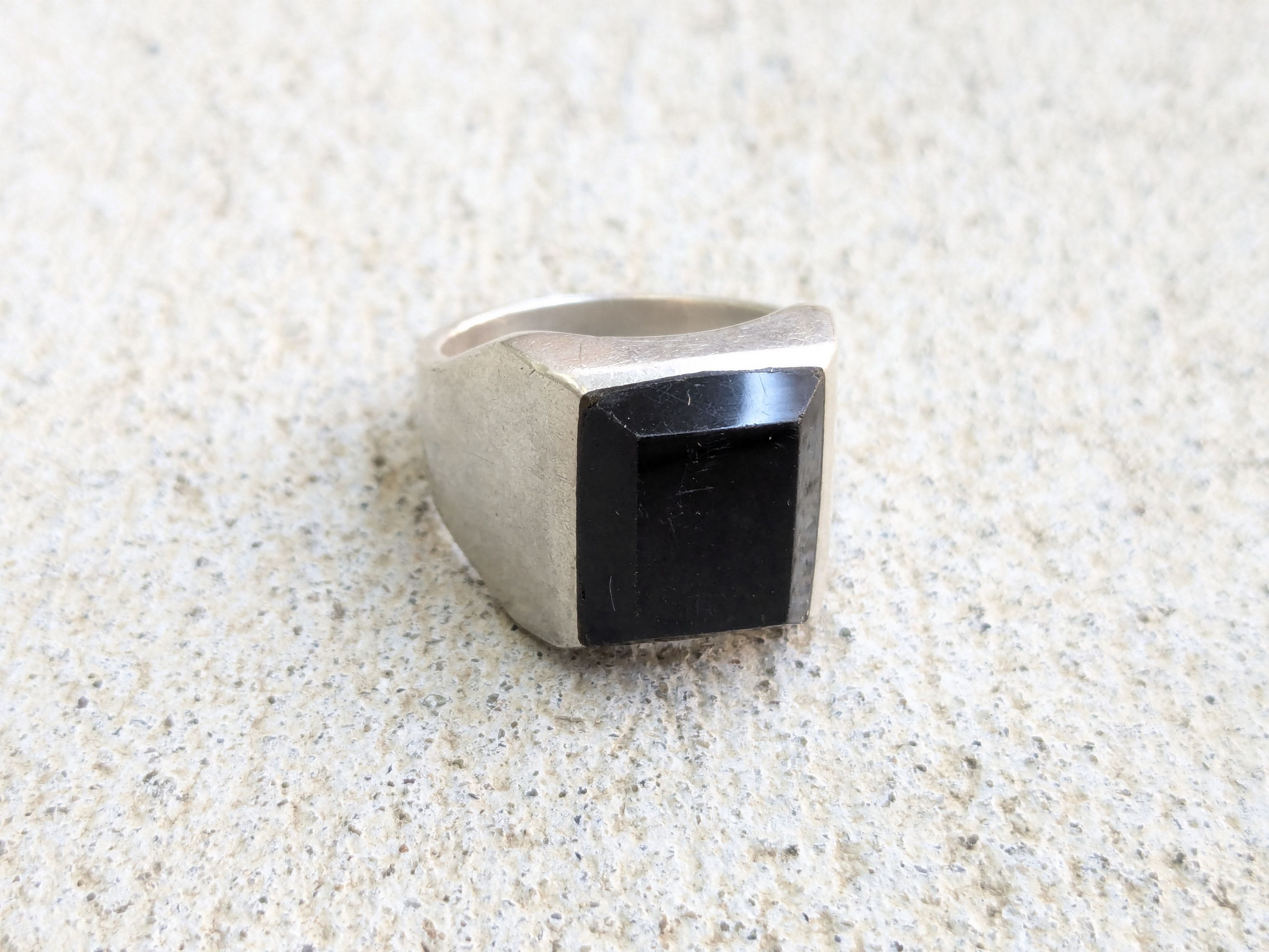 Vintage Vintage Taxco Sterling Silver Ring Black Onyx 10.5 Modern Size ONE SIZE - 1 Thumbnail
