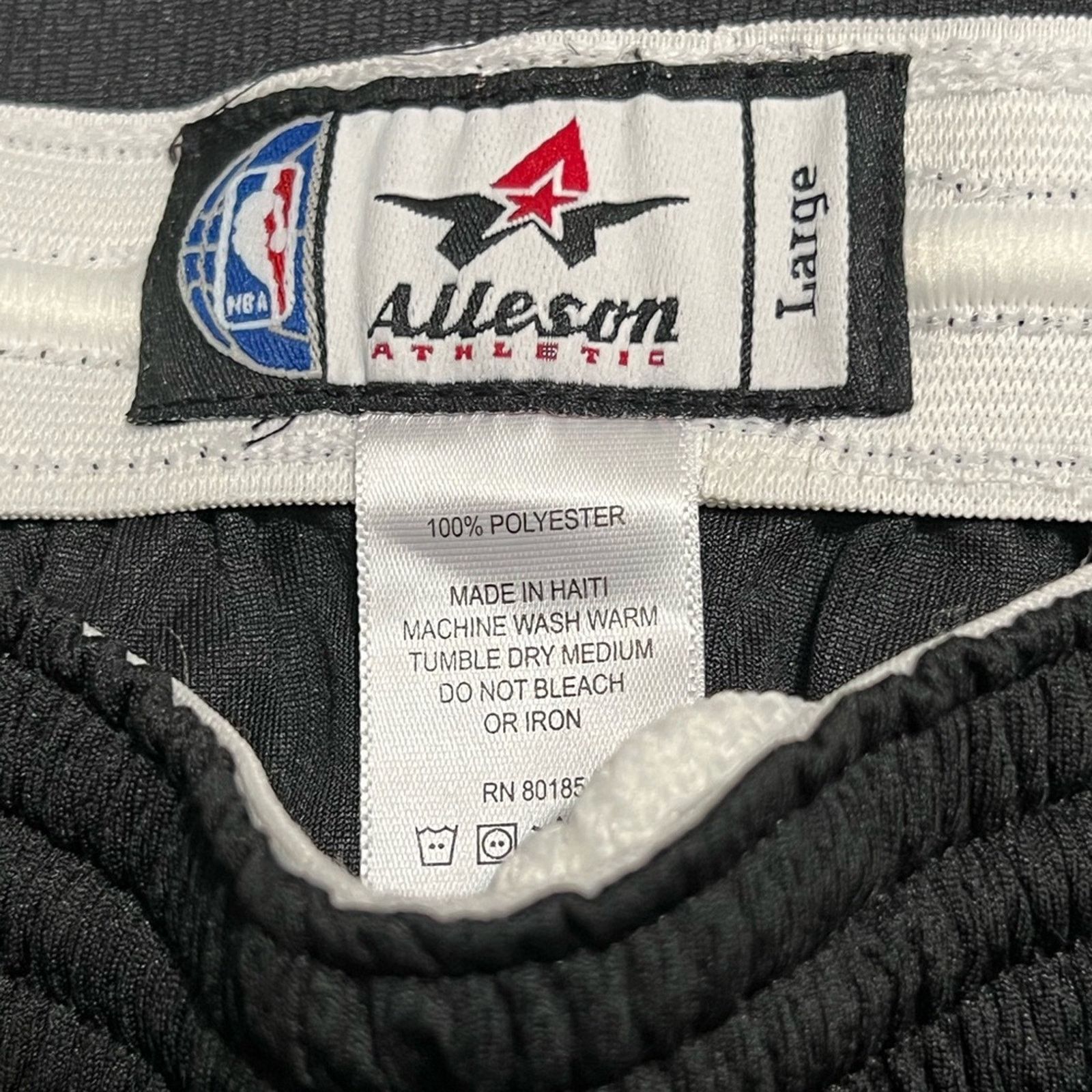 NBA Miami Heat Jimmy Butler Reversible Practice Jersey Shorts Size US L / EU 52-54 / 3 - 3 Thumbnail