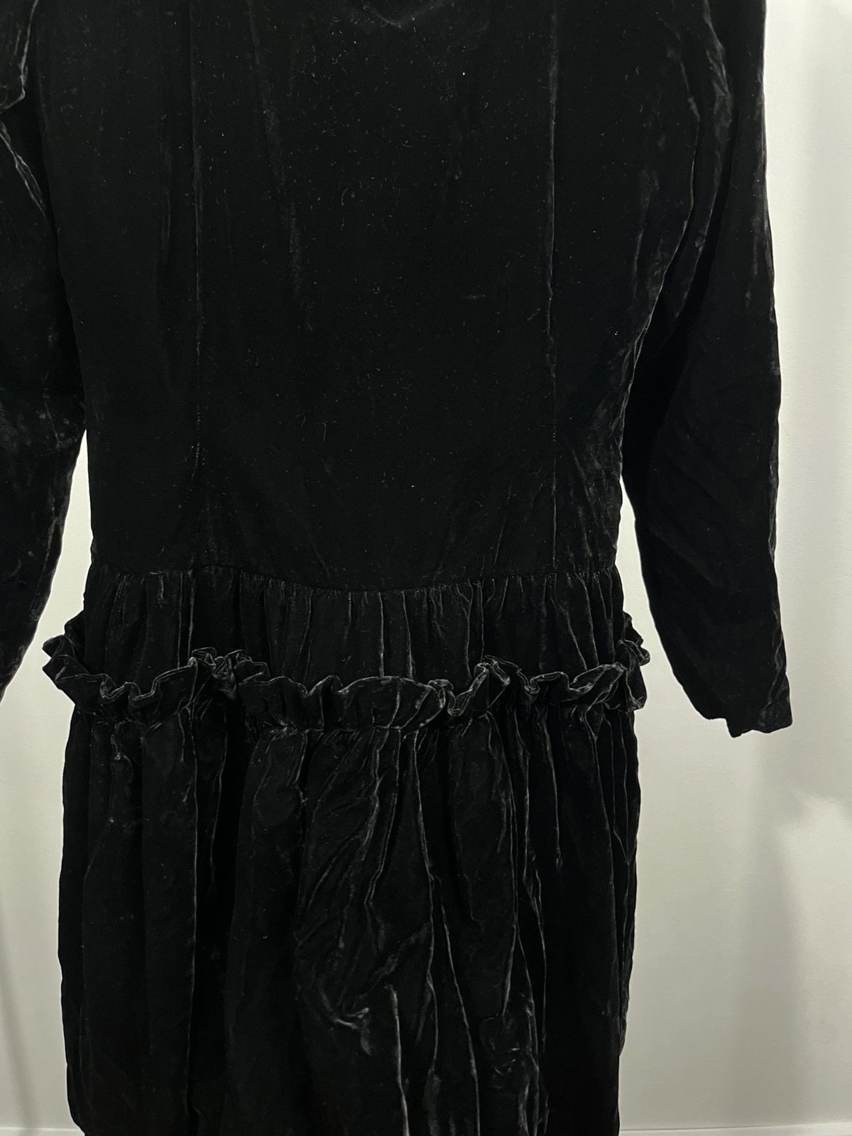 Sisley Vintage Sisley Velvet Mini Dress Made in Italy Ruffle Hem Size M / US 6-8 / IT 42-44 - 9 Thumbnail