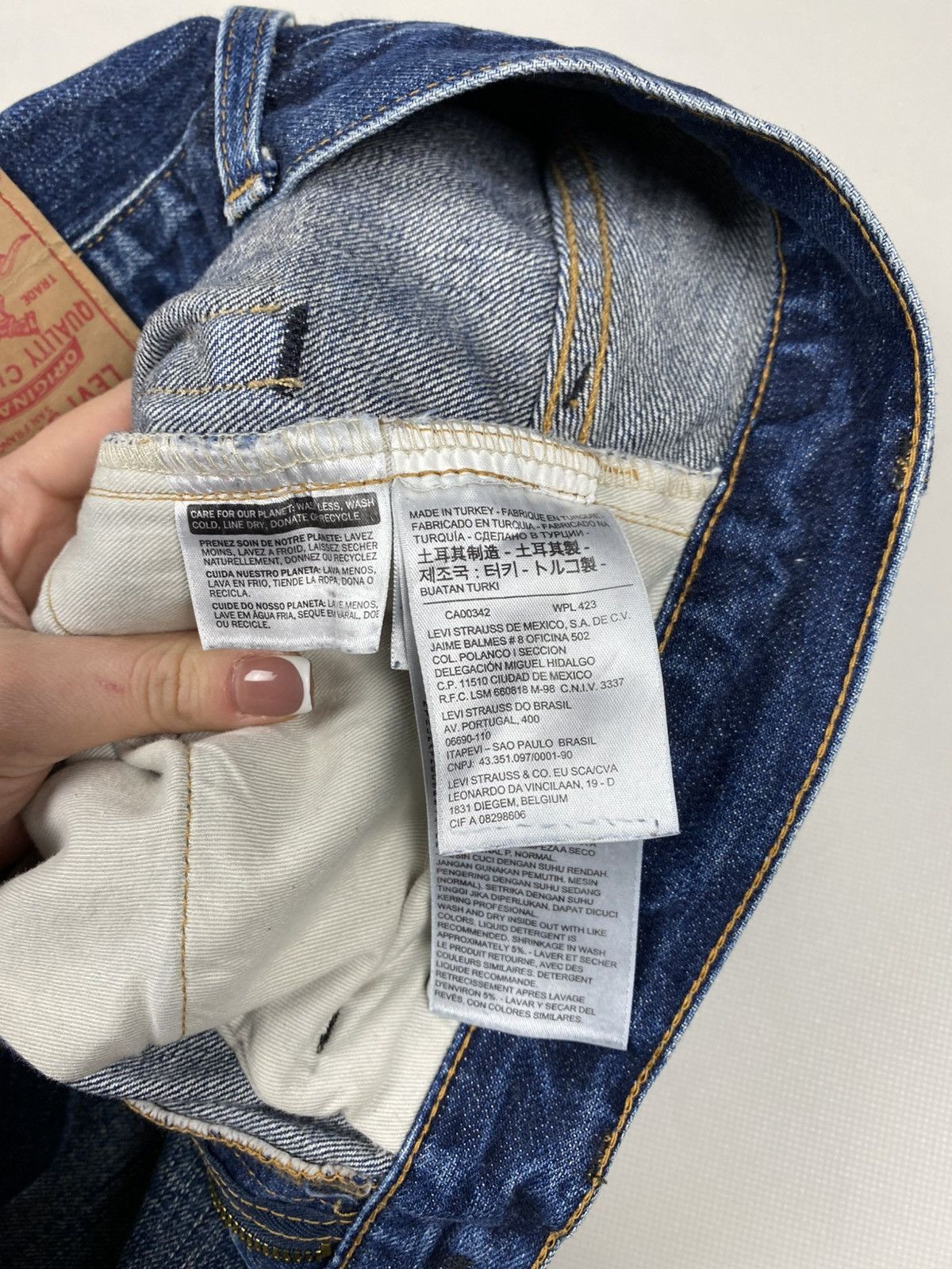 Levi's Vintage Clothing Levis Vintage Clothing 505-0217 Selvedge Denim Big E Jeans Size US 30 / EU 46 - 22 Thumbnail