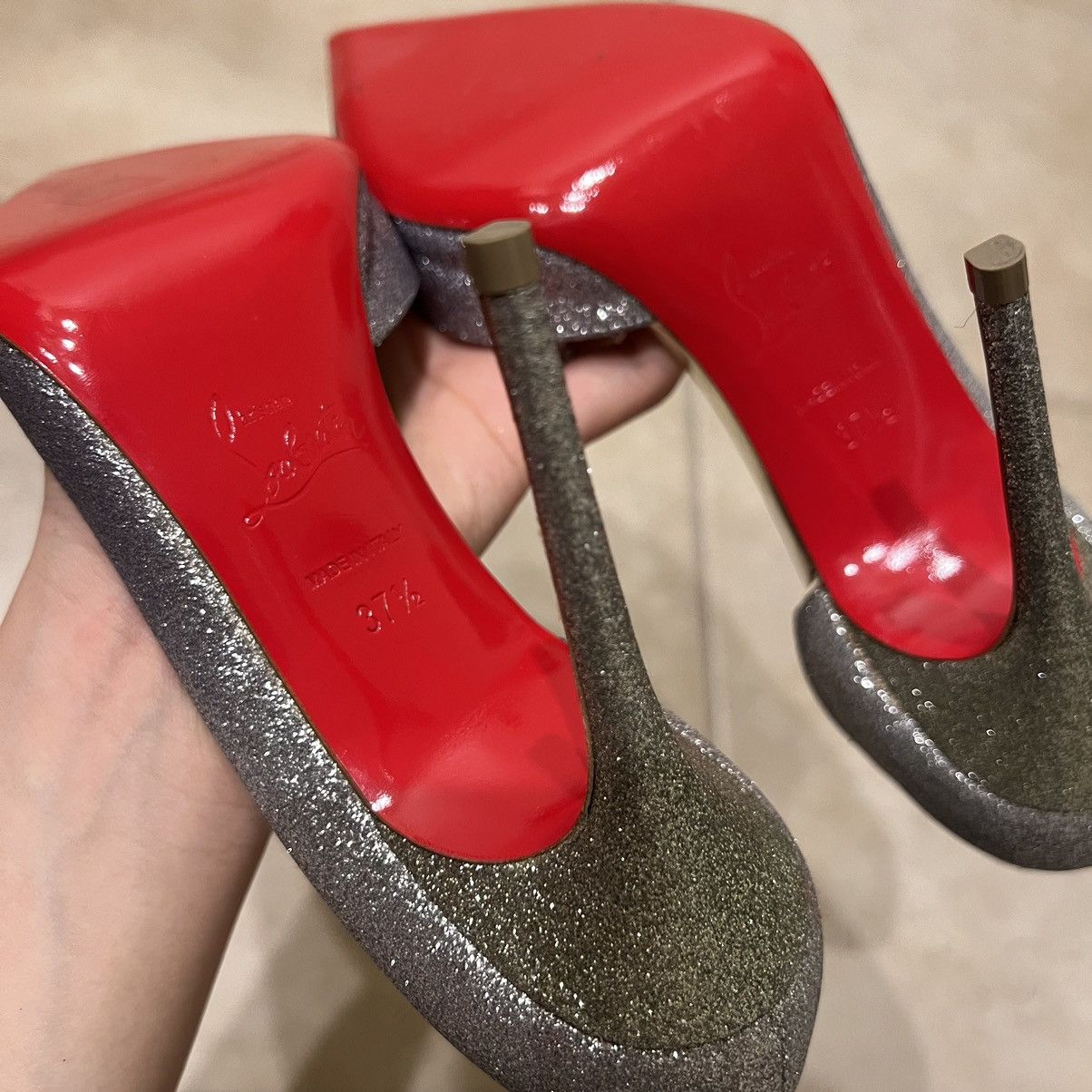 Christian Louboutin IRIZA 100 GLITTER MINI DEGRADE/SPECCHIO Size US 7.5 / IT 37.5 - 6 Thumbnail