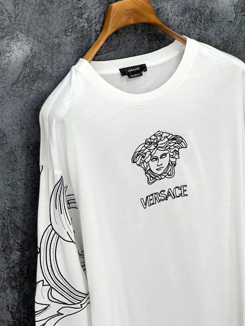 Versace Versace Medusa embroidered cotton long-sleeved T-shirt Size US M / EU 48-50 / 2 - 6 Thumbnail