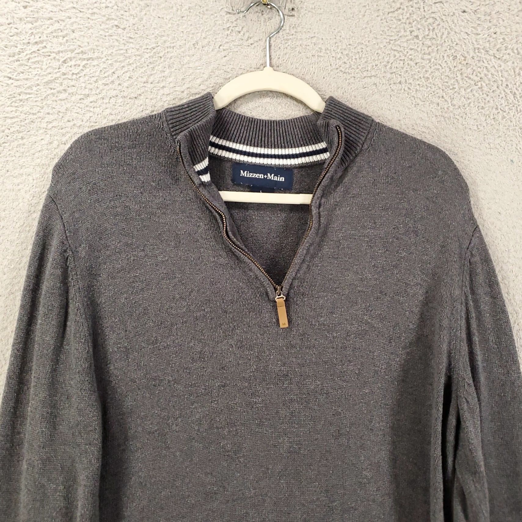 Mizzen+Main Mizzen Main Sweatshirt Mens Large Gray 1/4 Zip Pullover Long Sleeve Mock Neck Knit Nylon Rayon Zip Closure Outdoor Classic Shirt? Size US L / EU 52-54 / 3 - 2 Thumbnail