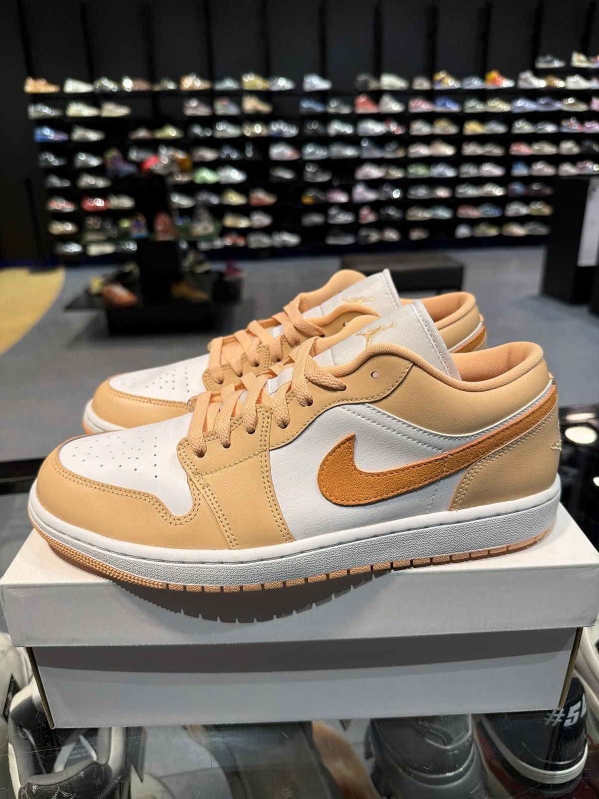 Nike Nike Air Jordan 1 Low 'Sunset Haze' Women's Size 12W/10.5M Size US 12 / IT 42 - 5 Thumbnail