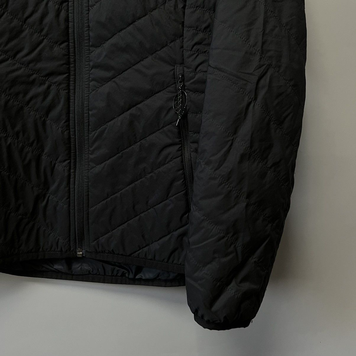 Icebreaker Icebreaker Merino GT Hyperia Lite Jacket woman’s black Size S / US 4 / IT 40 - 7 Thumbnail