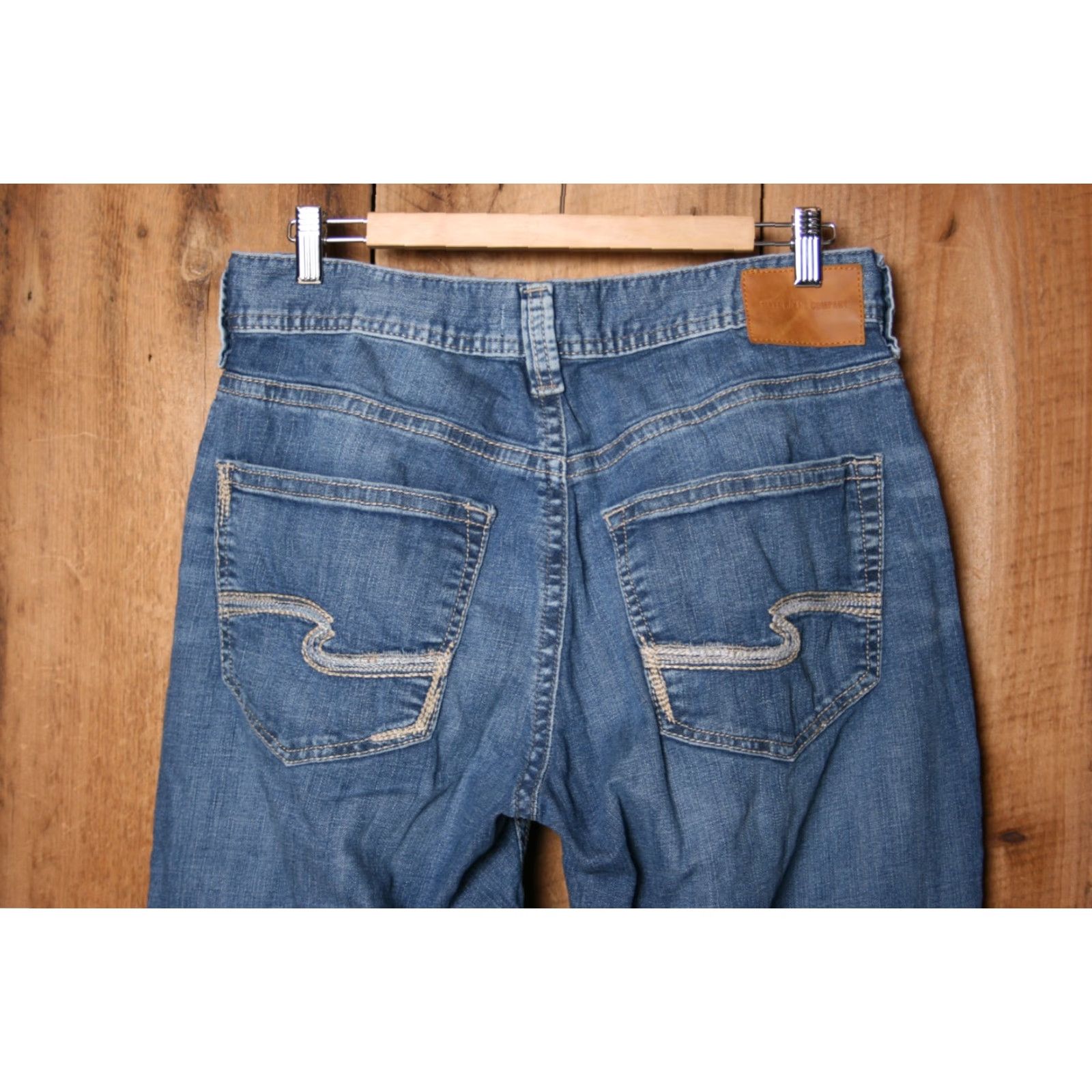 Silver Jeans Co. VINTAGE Silver Jeans Bootcut Jeans 31x34 Mens Blue Denim 5-Pocket Relaxed Fit Sliver Craig Distressed Stretch Inseam 34.5in Sz 31x34 Size US 31 - 4 Thumbnail