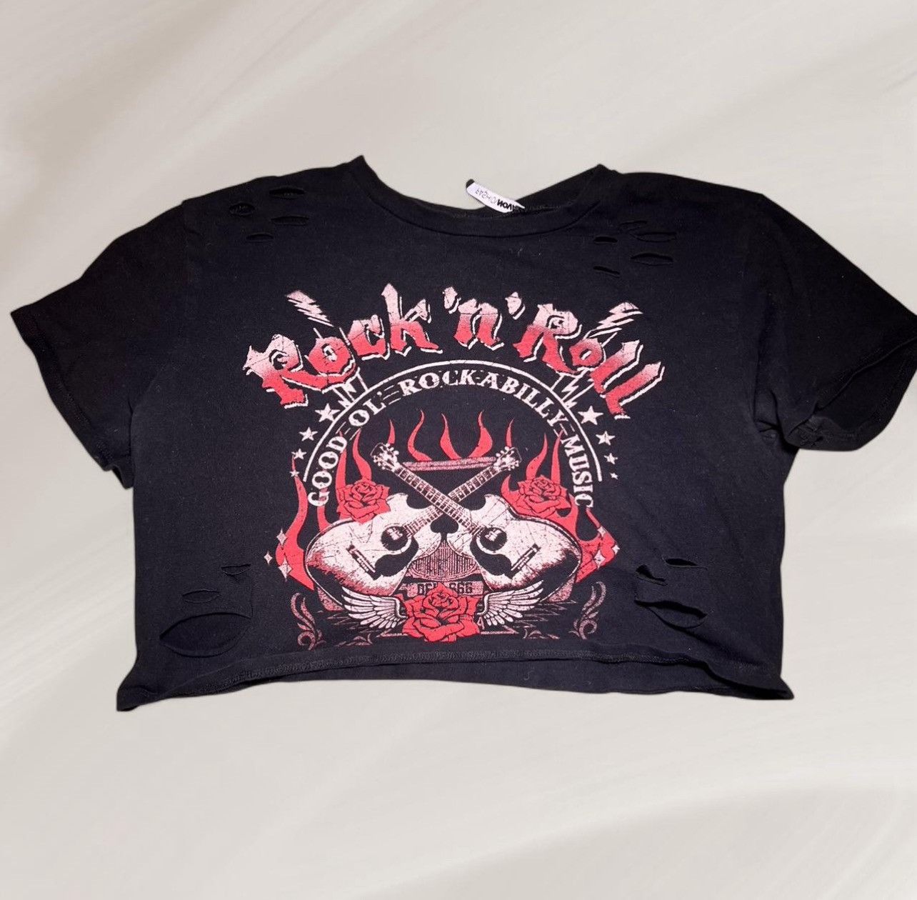 Fashion Nova Black and red cropped Rock N Roll distressed tee Size M / US 6-8 / IT 42-44 - 2 Thumbnail