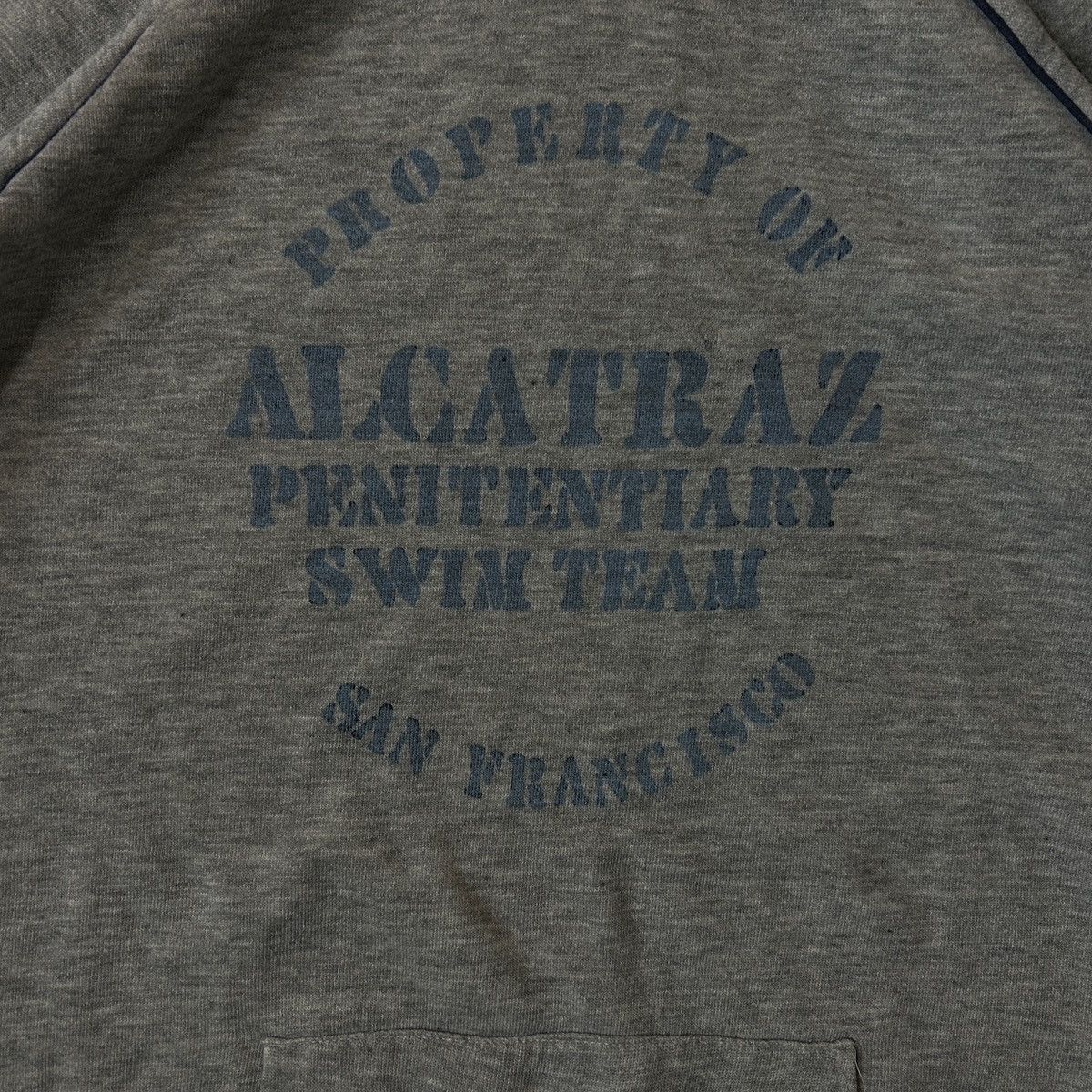 Vintage Vintage “Alcatraz Penitentiary Swim Team” Hoodie Made in USA Size US XL / EU 56 / 4 - 2 Thumbnail