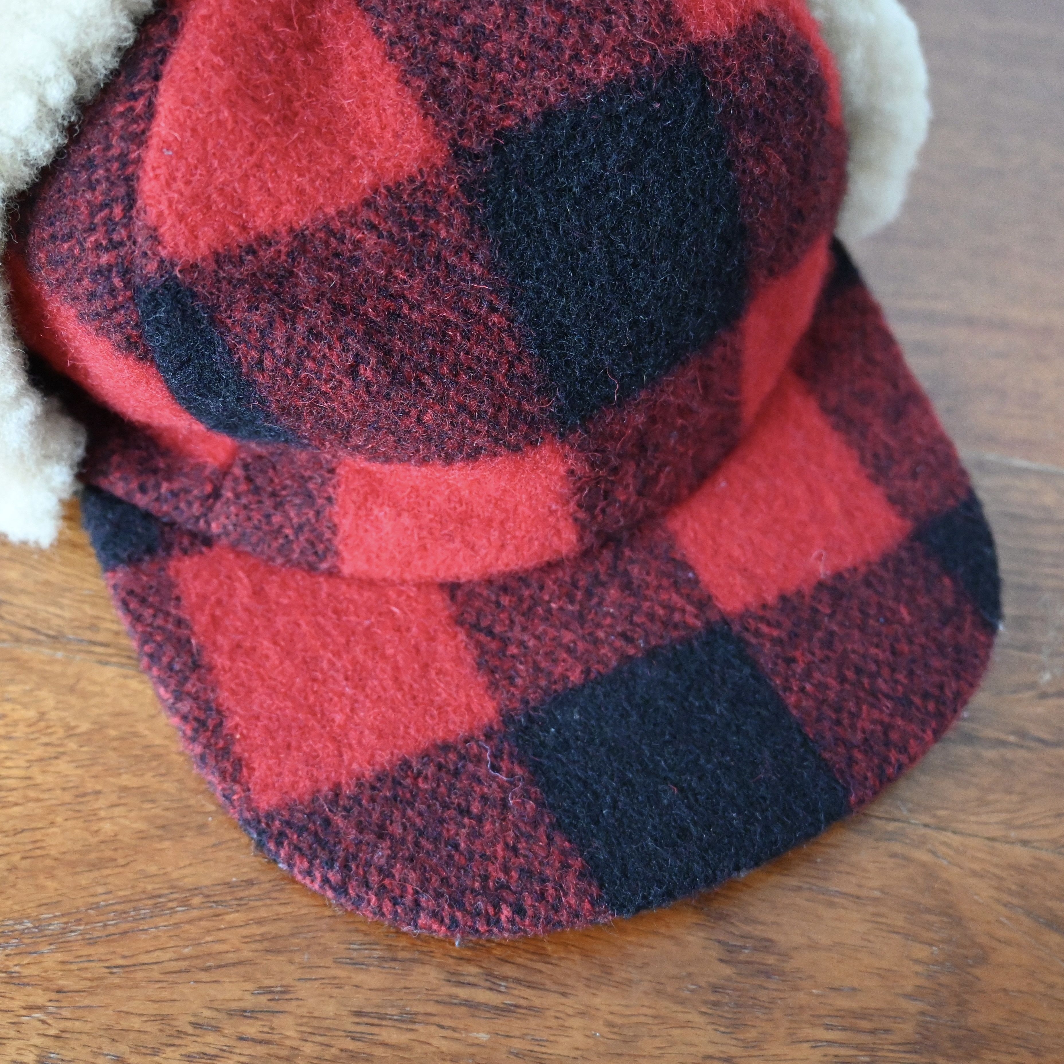 Banana Republic VTG 1990s BANANA REPUBLIC shearing earflap hat, made in USA Size ONE SIZE - 5 Thumbnail