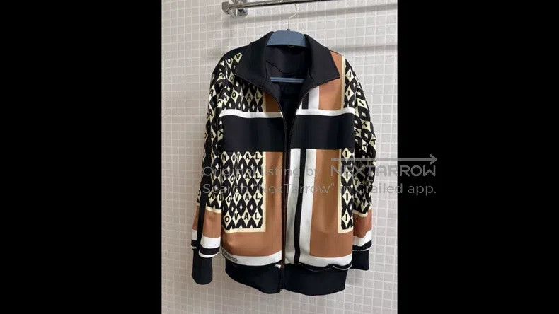 Other Valentino Women's coat Size US M / EU 48-50 / 2 - 1 Thumbnail