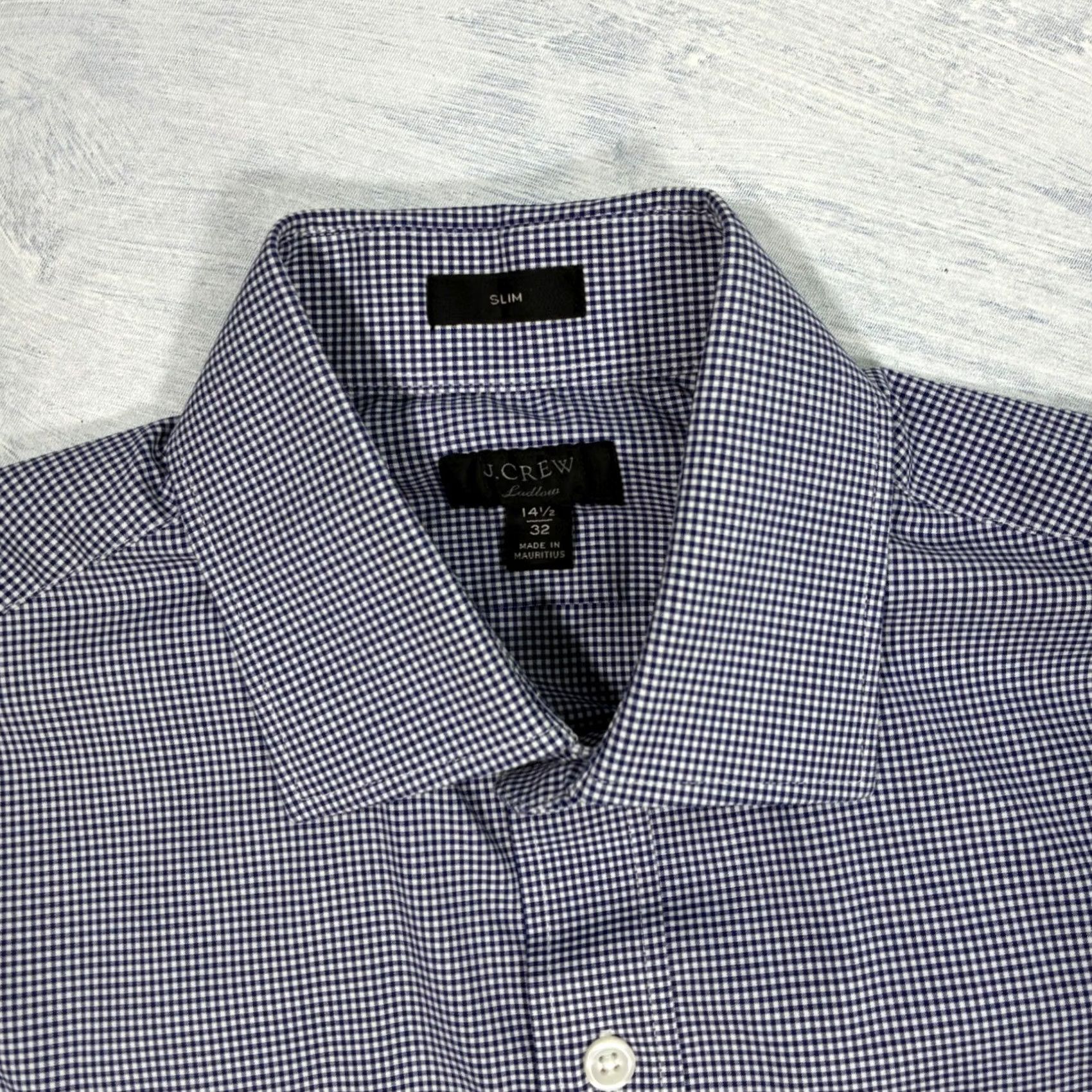 J.Crew J. Crew Ludlow Slim Fit Gingham Dress Shirt Men 14.5 32 Navy White Size 40R - 3 Thumbnail