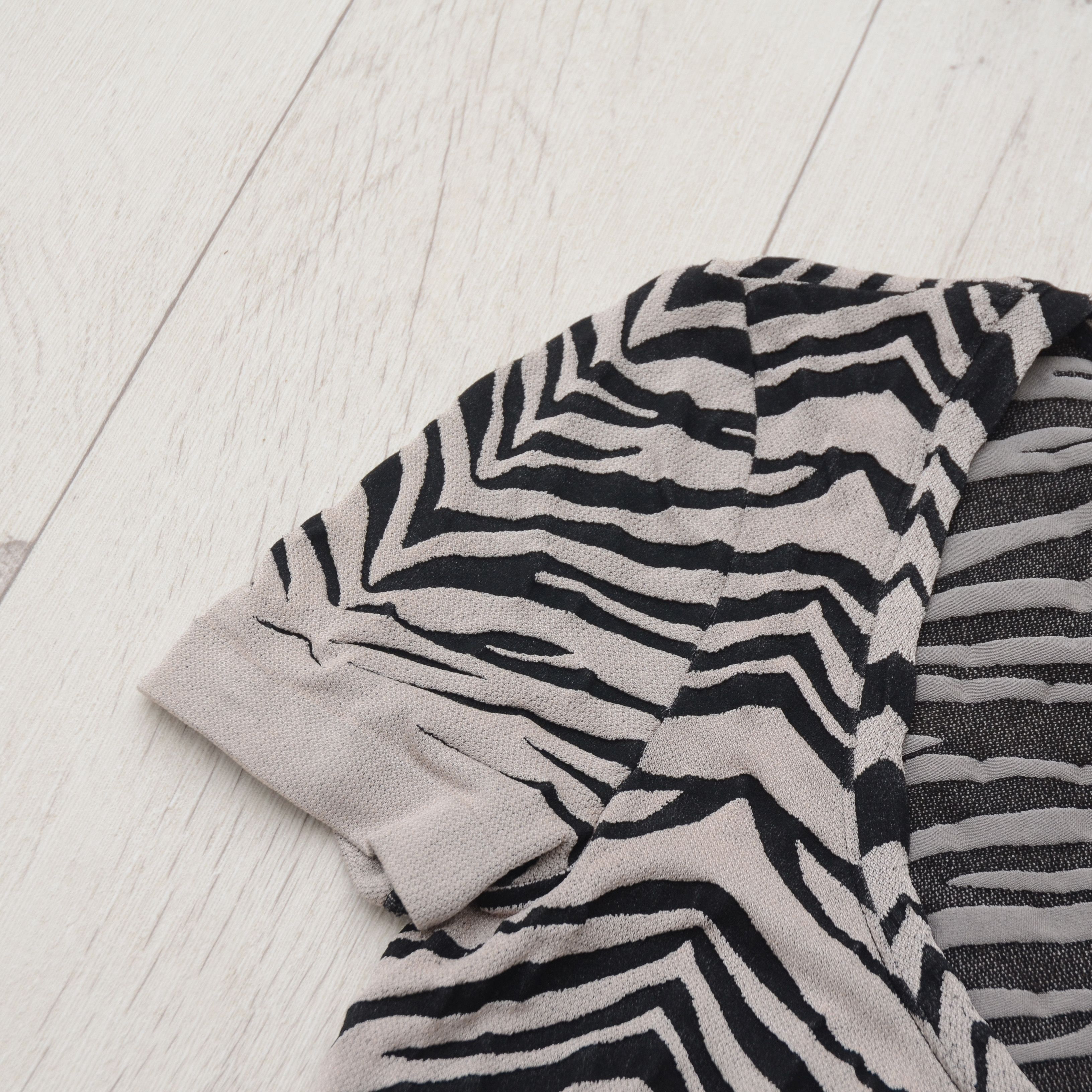 Wolford Wolford Scoop Neck Pullover Size M Tiger Zebra Stretchy Boho Size M / US 6-8 / IT 42-44 - 5 Thumbnail