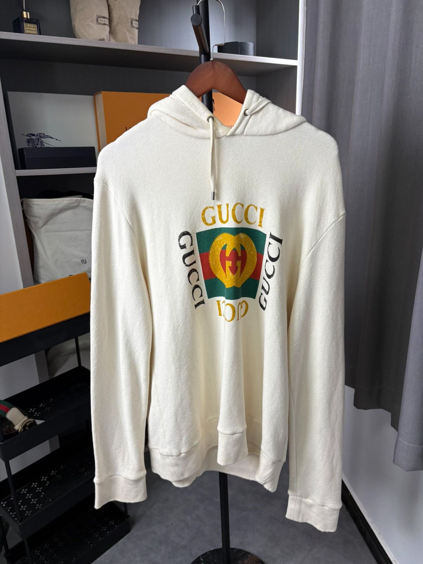 Gucci Gucci White Hoodie XL Women Size XL / US 12-14 / IT 48-50 - 1 Thumbnail