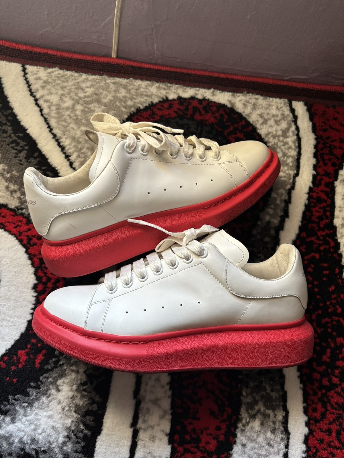 Alexander McQueen Alexander McQueen oversized sneaker Size US 10 / EU 43 - 1 Thumbnail