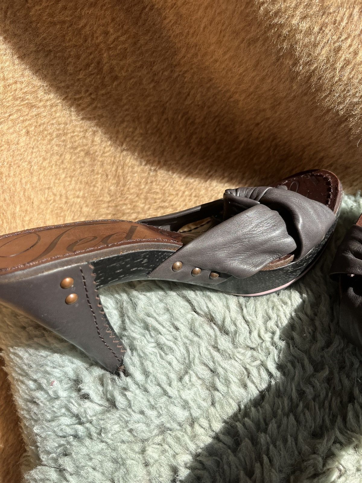 Ted Baker Ted Baker Leather Heels (37EU) Size US 6 / IT 36 - 6 Thumbnail