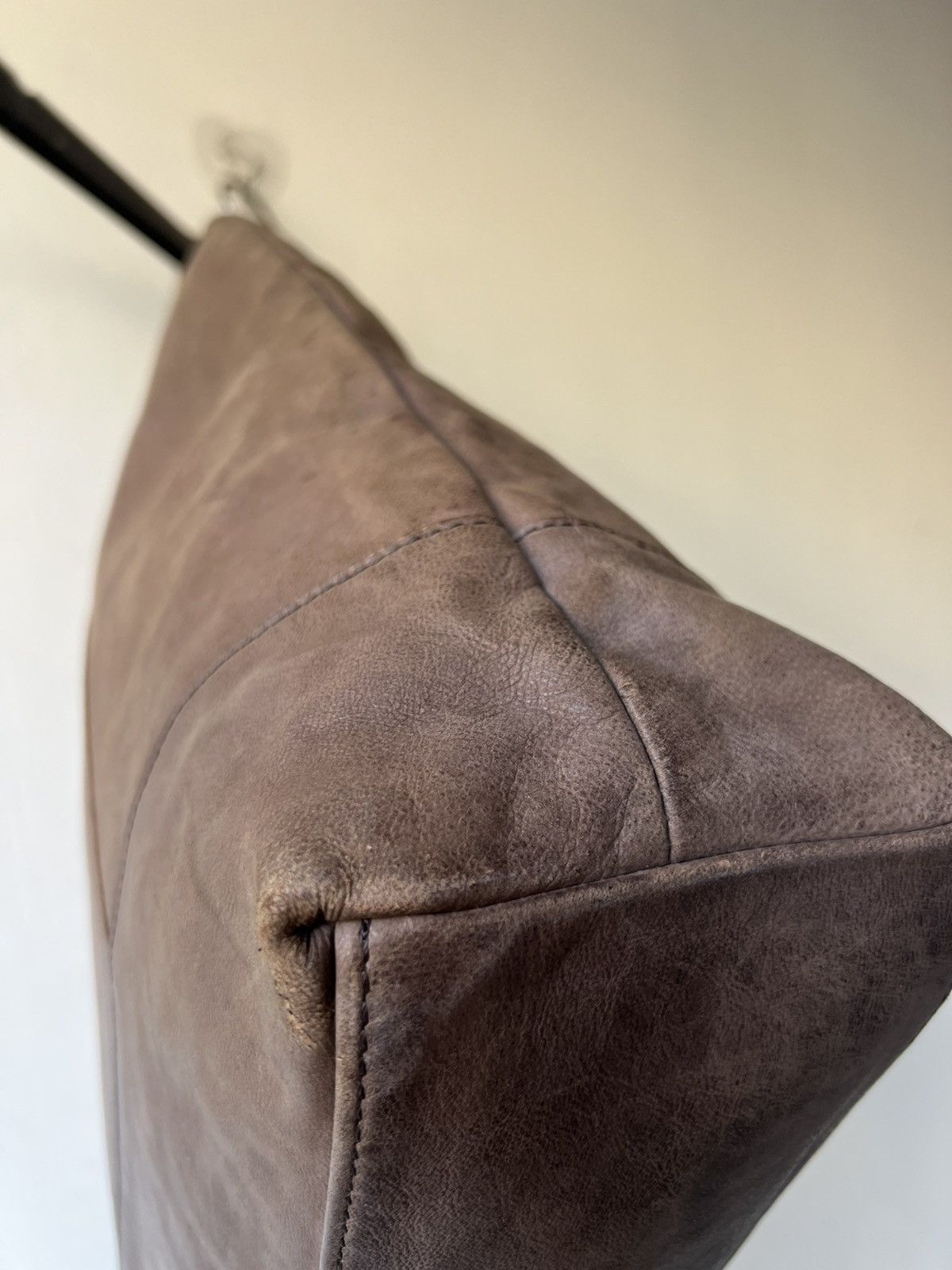 Leather Kissora Japan Faded Patina Leather Tote Bag Size ONE SIZE - 23 Thumbnail