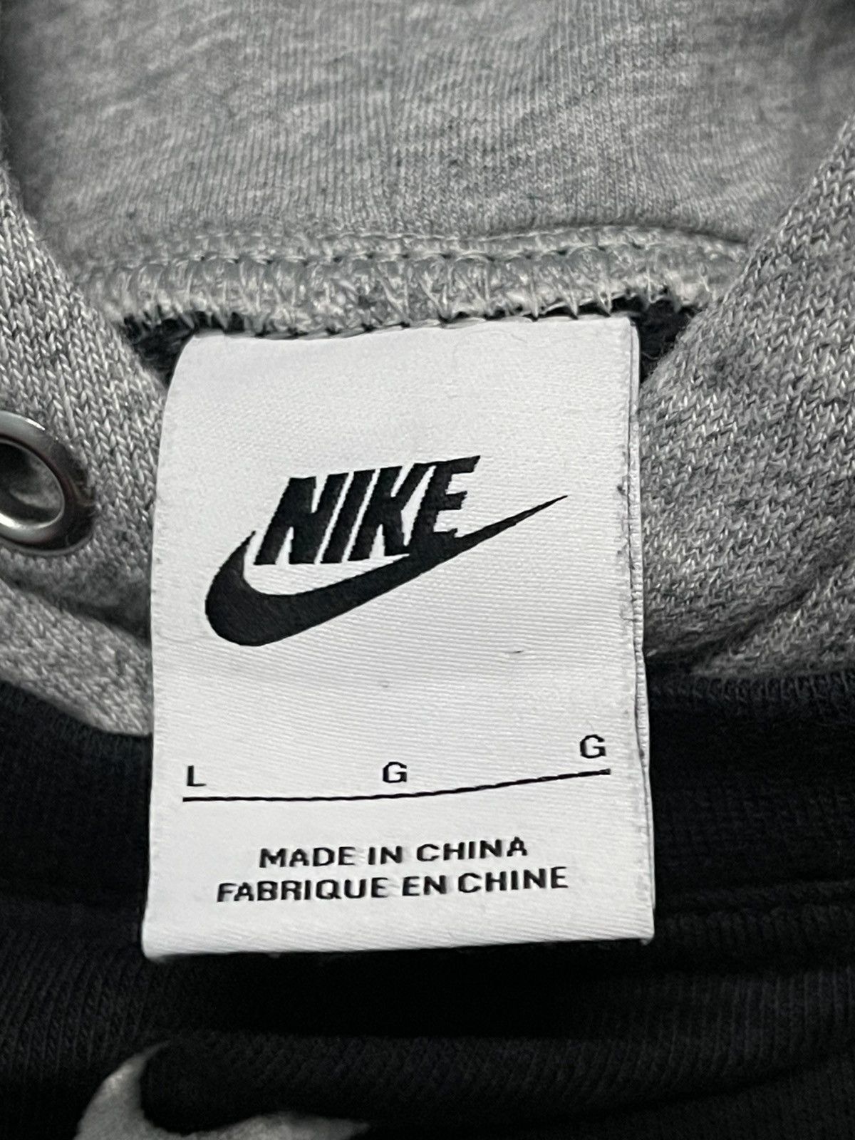 Nike NIKE Icon Clash Cropped Fleece Hoodie Black L Size L / US 10 / IT 46 - 2 Thumbnail