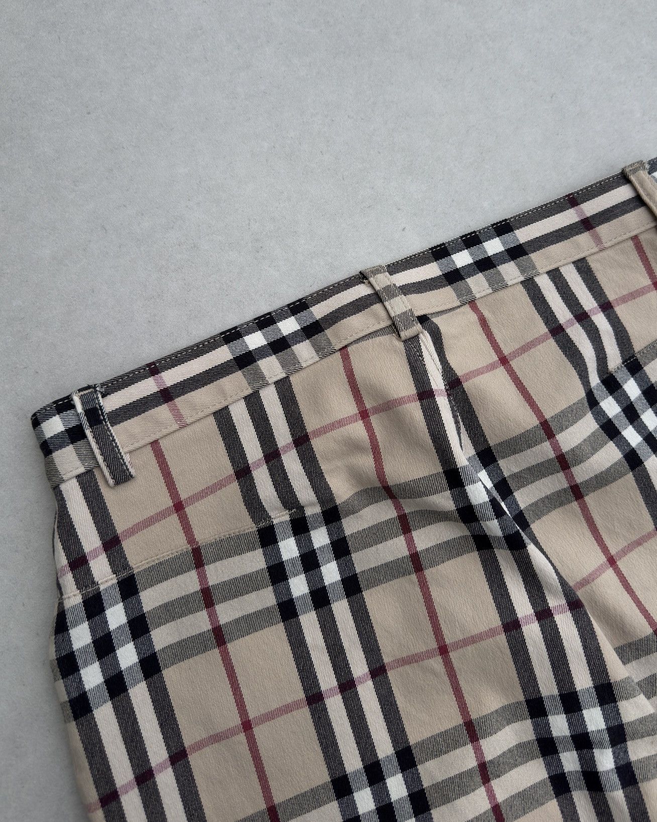 Burberry 2000’s Burberry Nova Check Logo Monogram Flared Jeans Size 28" / US 6 / IT 42 - 22 Thumbnail