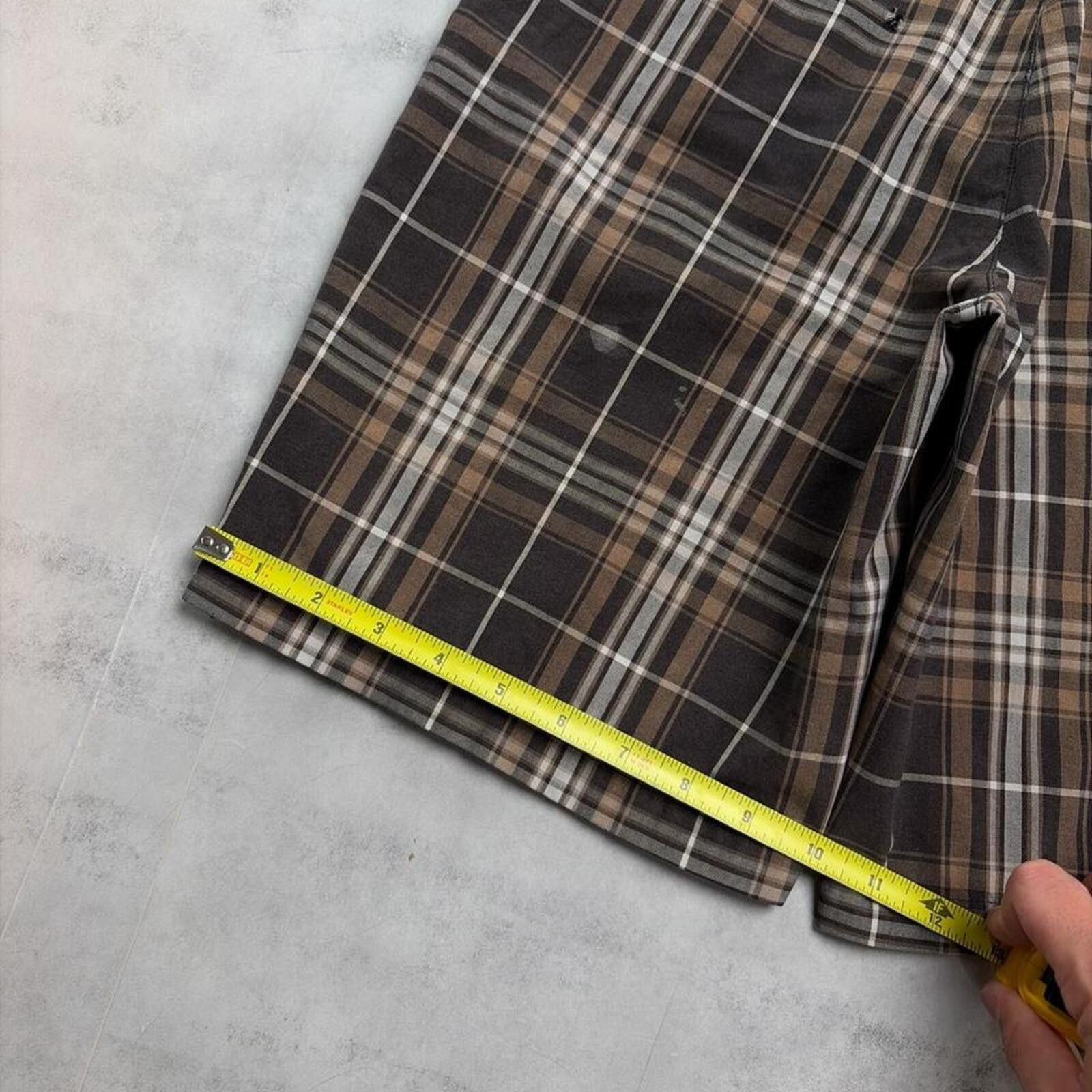 Burnside Y2K Burnside Grunge Gothic Plaid Skater Distressed Shorts Size 42" / US 20 - 8 Thumbnail