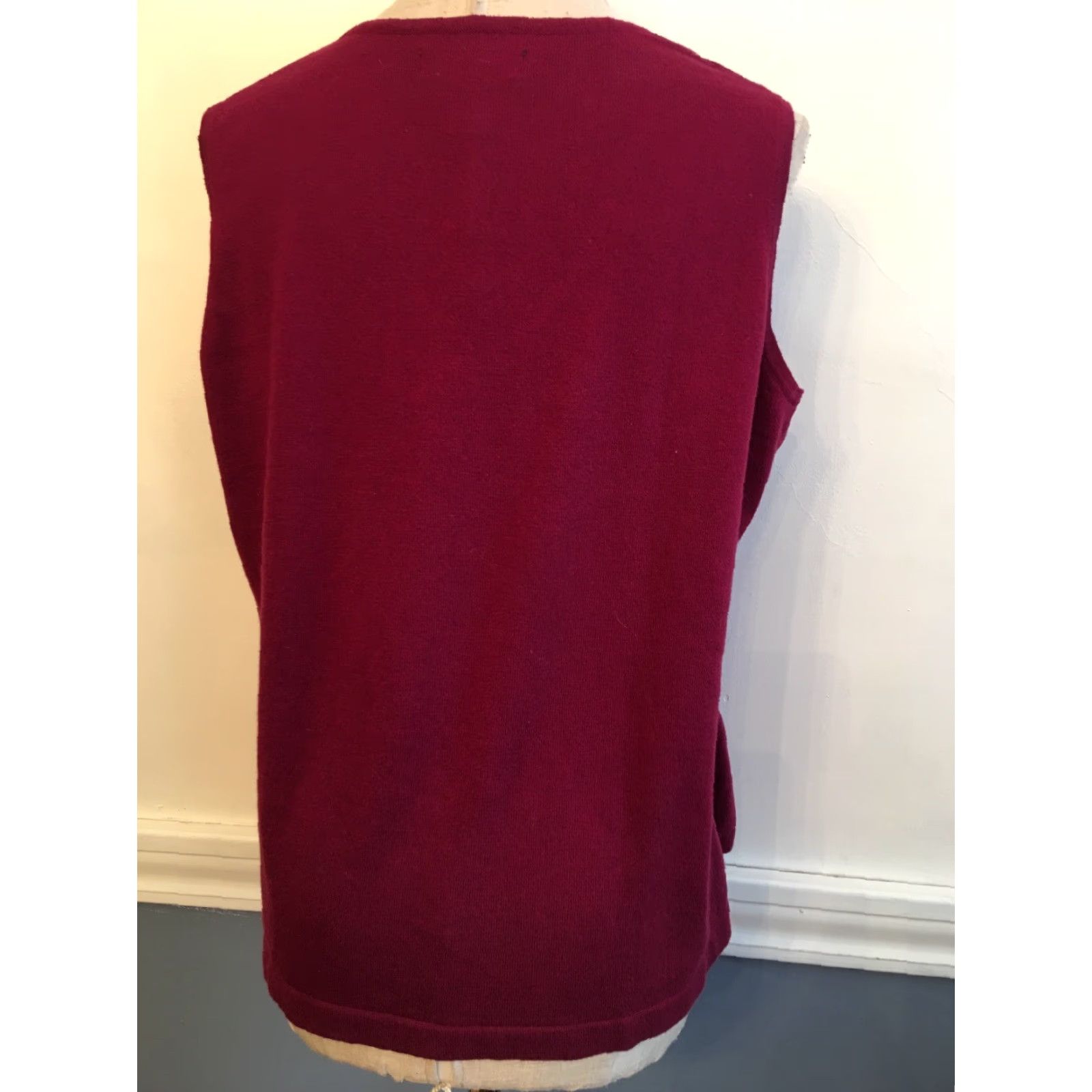 Vintage VINTAGE Randolph Duke Sleeveless Tank Shell Women's 1X Fuschia Embellished Cotton Blend 53% cotton 40% viscose 7% nylon Tank Women 1X Pink Sh Size XL / US 12-14 / IT 48-50 - 5 Thumbnail