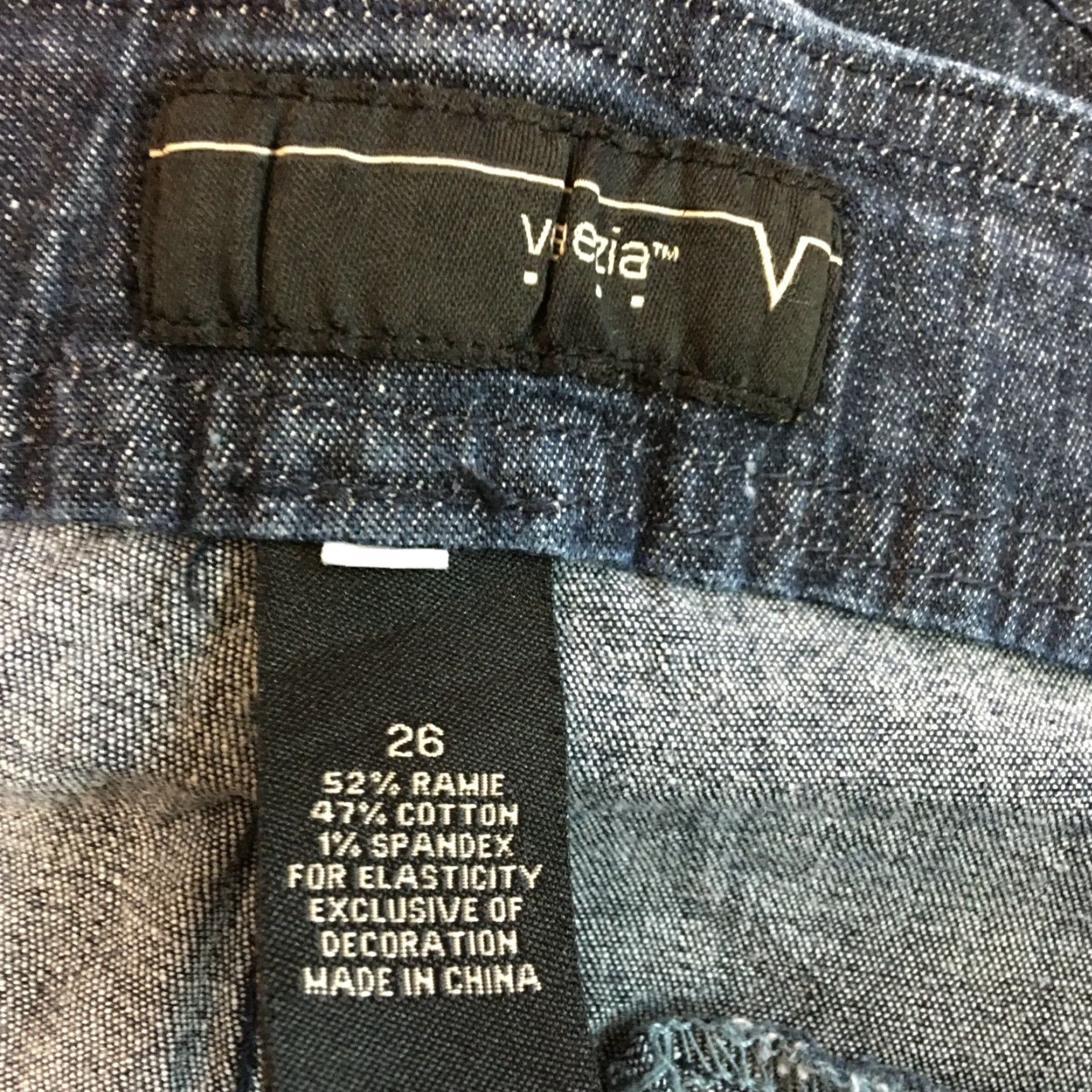 Denime Venezia Denim Capri Jeans Belted Cropped 26 Plus Adult Womens Dark Wash Blue 90s Style Jeans Womens Size 26" / US 2 / IT 38 - 4 Thumbnail