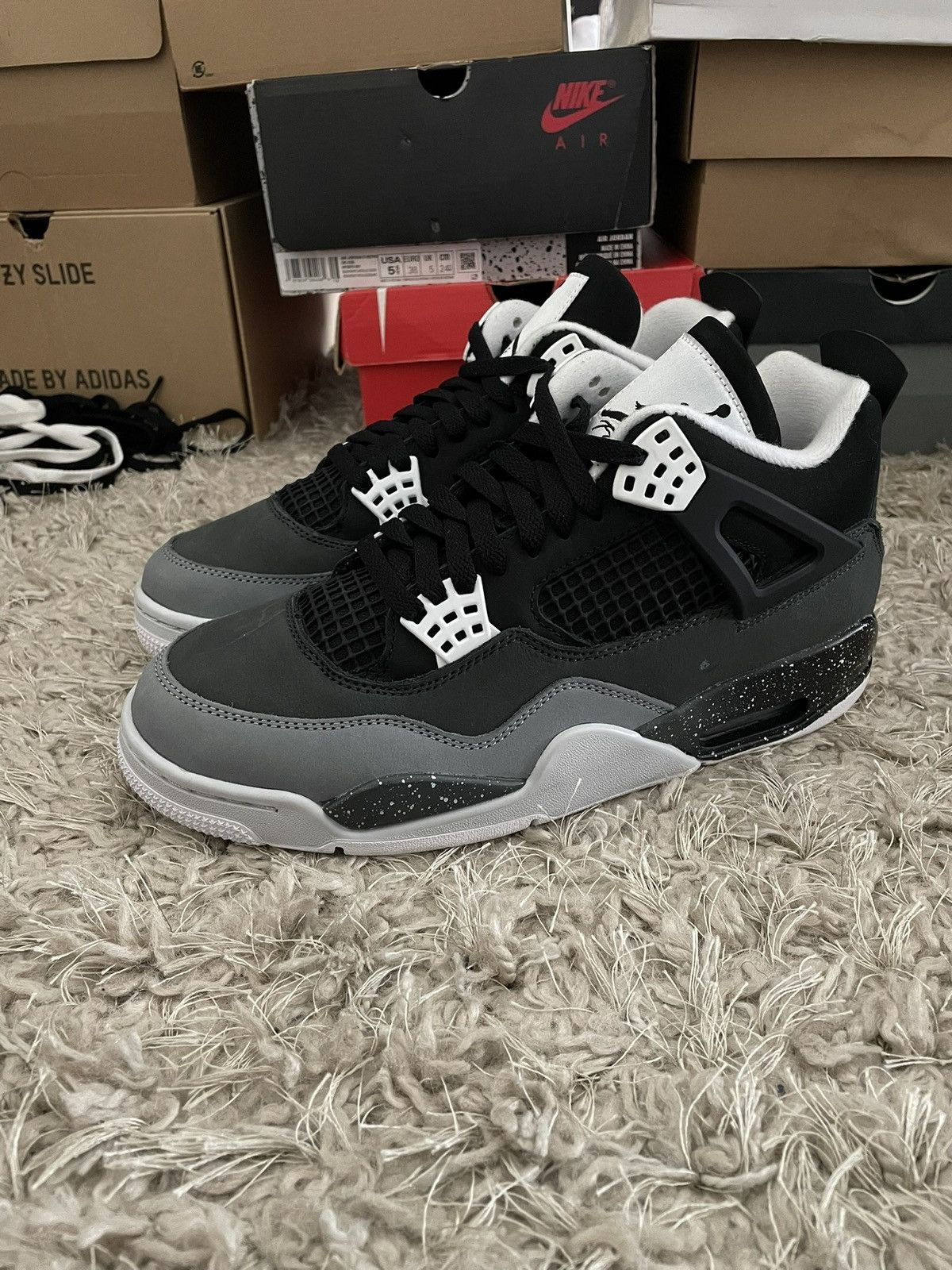 Jordan Brand Jordan 4 Fear Size US 8.5 / EU 41-42 - 1 Thumbnail