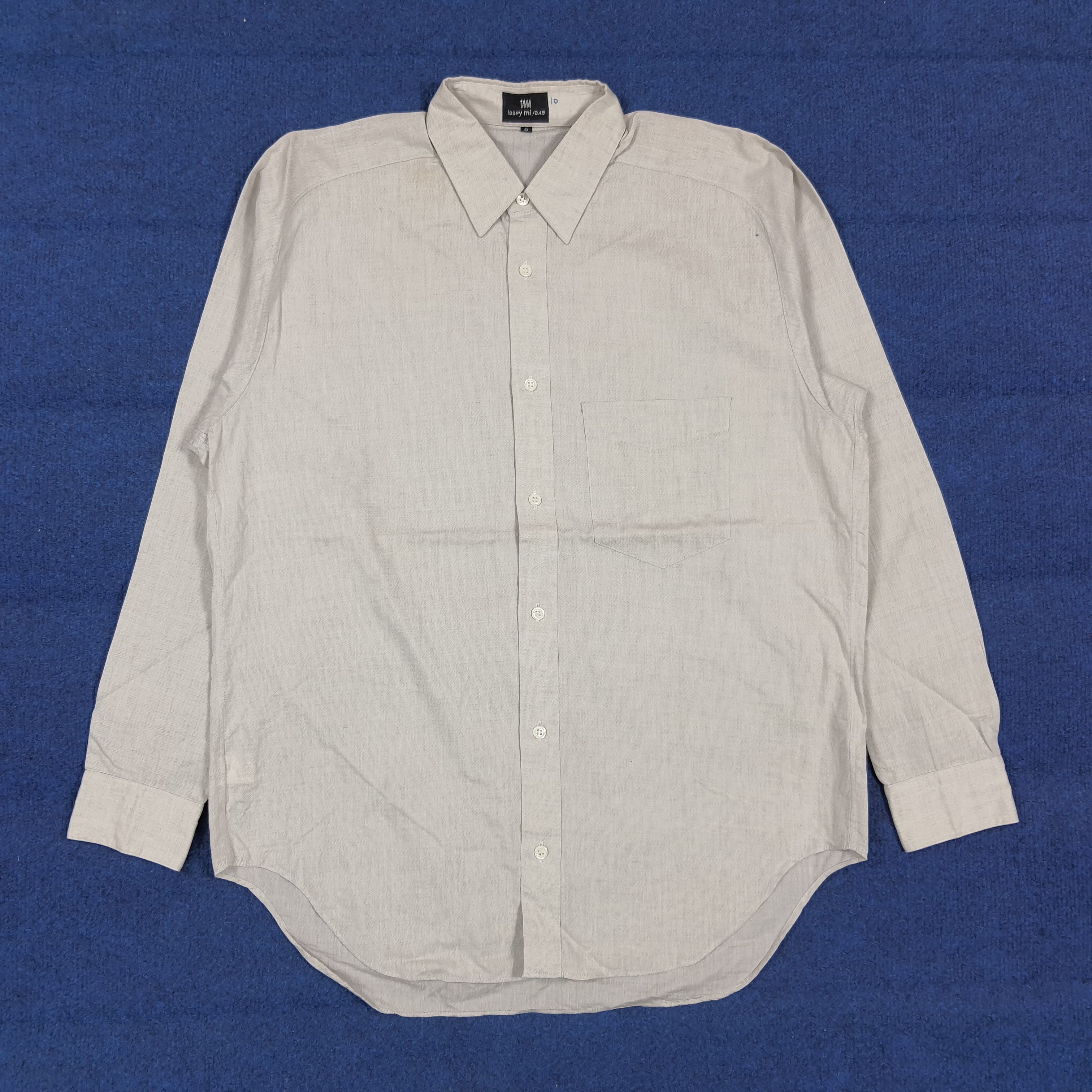 Issey Miyake Vintage Issey Miyake Plain Button Up Shirt C294N63 Size US M / EU 48-50 / 2 - 1 Thumbnail