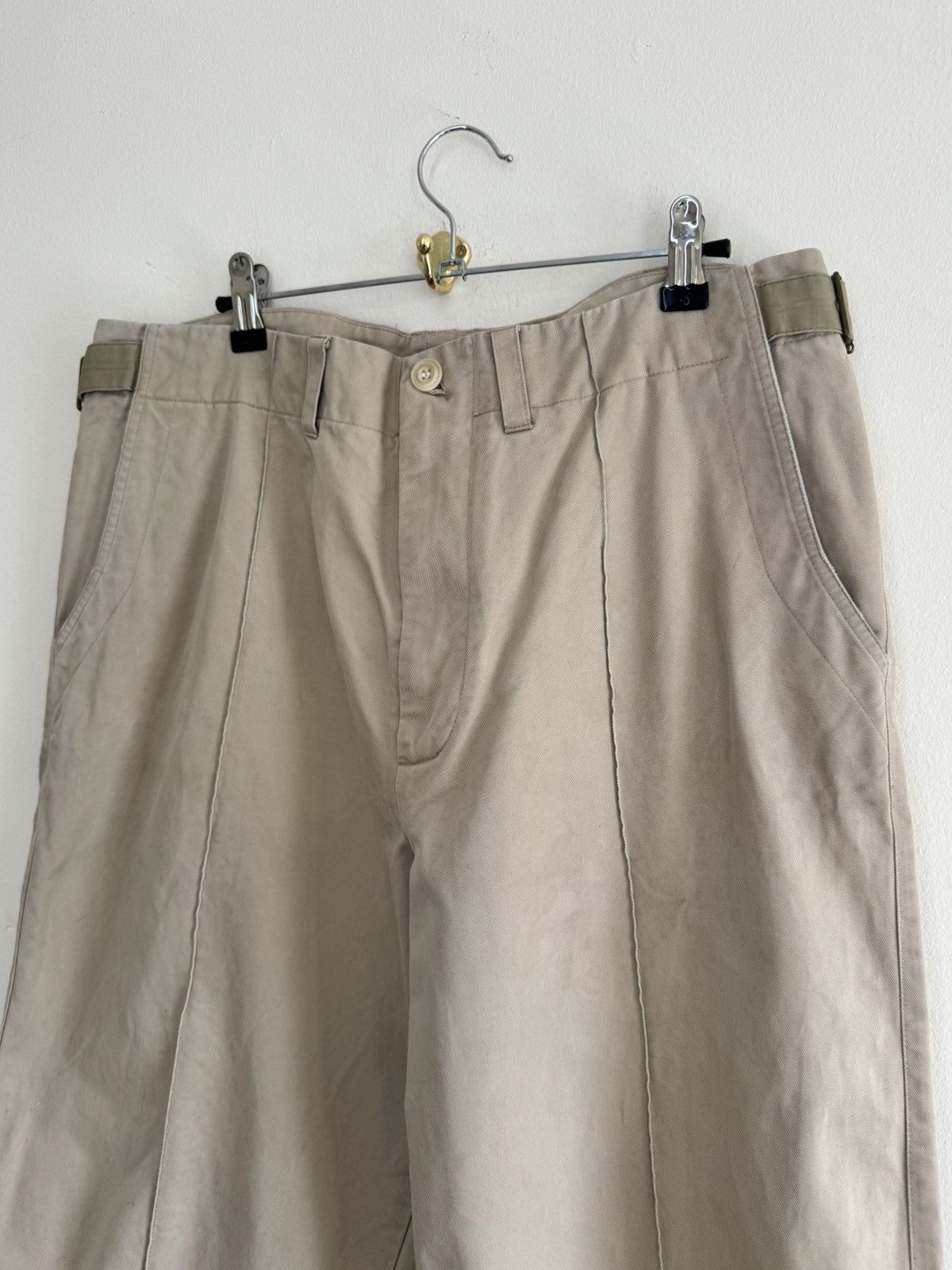 Nicholas Daley Nicholas Daley Beige Pleated Workwear Trousers w/ Belt Tabs Size US 34 / EU 50 - 2 Thumbnail