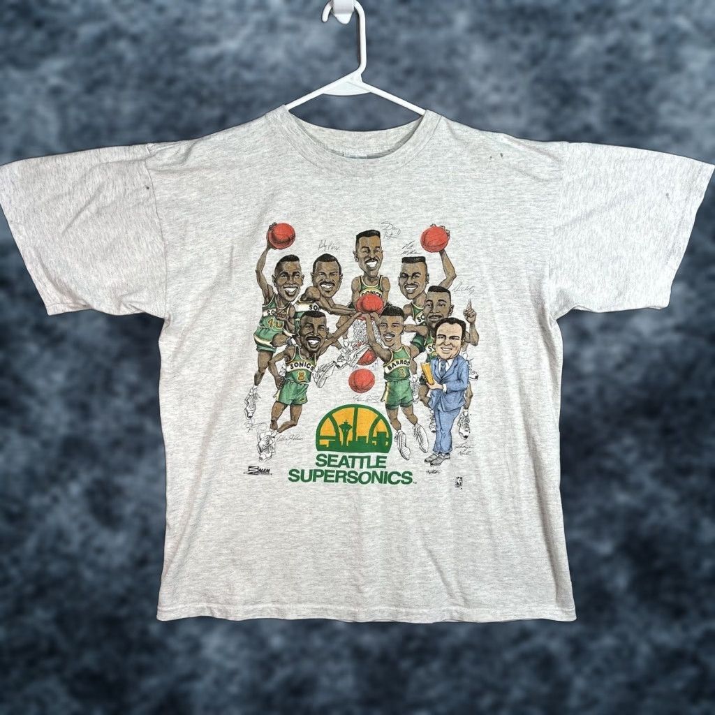 Vintage VINTAGE 1990s Salem Sportswear Seattle Supersonics T Shirt Adult XL Gray Mens Basketball NBA Graphic Tee Size US XL / EU 56 / 4 - 1 Thumbnail