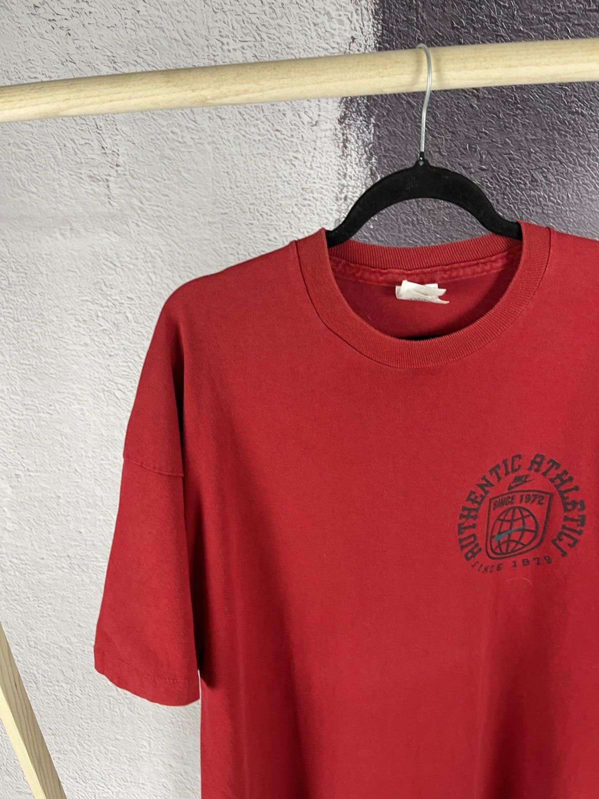 Nike Nike Authentic Athletic vintage 80s 90s single stitch tee Size US XL / EU 56 / 4 - 4 Thumbnail