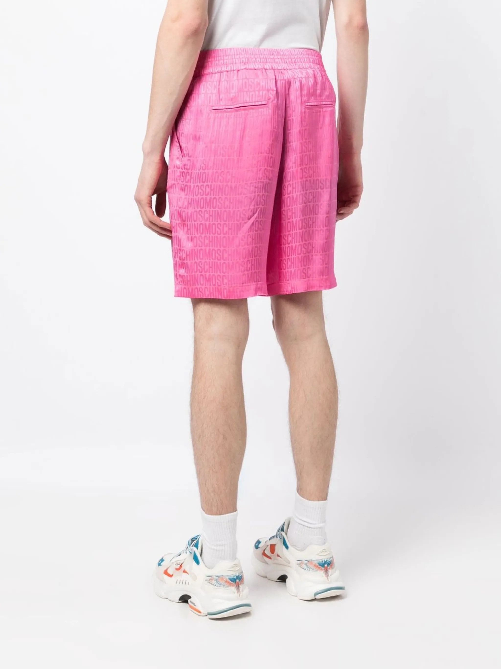 Moschino o1y0225 Logo Short in Pink Size US 32 / EU 48 - 4 Thumbnail