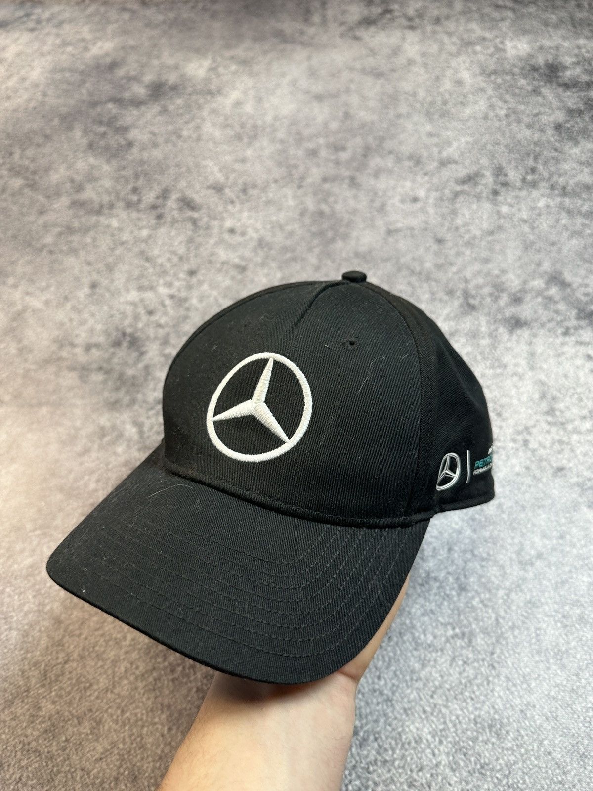 Mercedes-Benz F-1 Mercedes Benz AMG Cap Petronas Racing Hat Logo Rare USA Size ONE SIZE - 1 Thumbnail