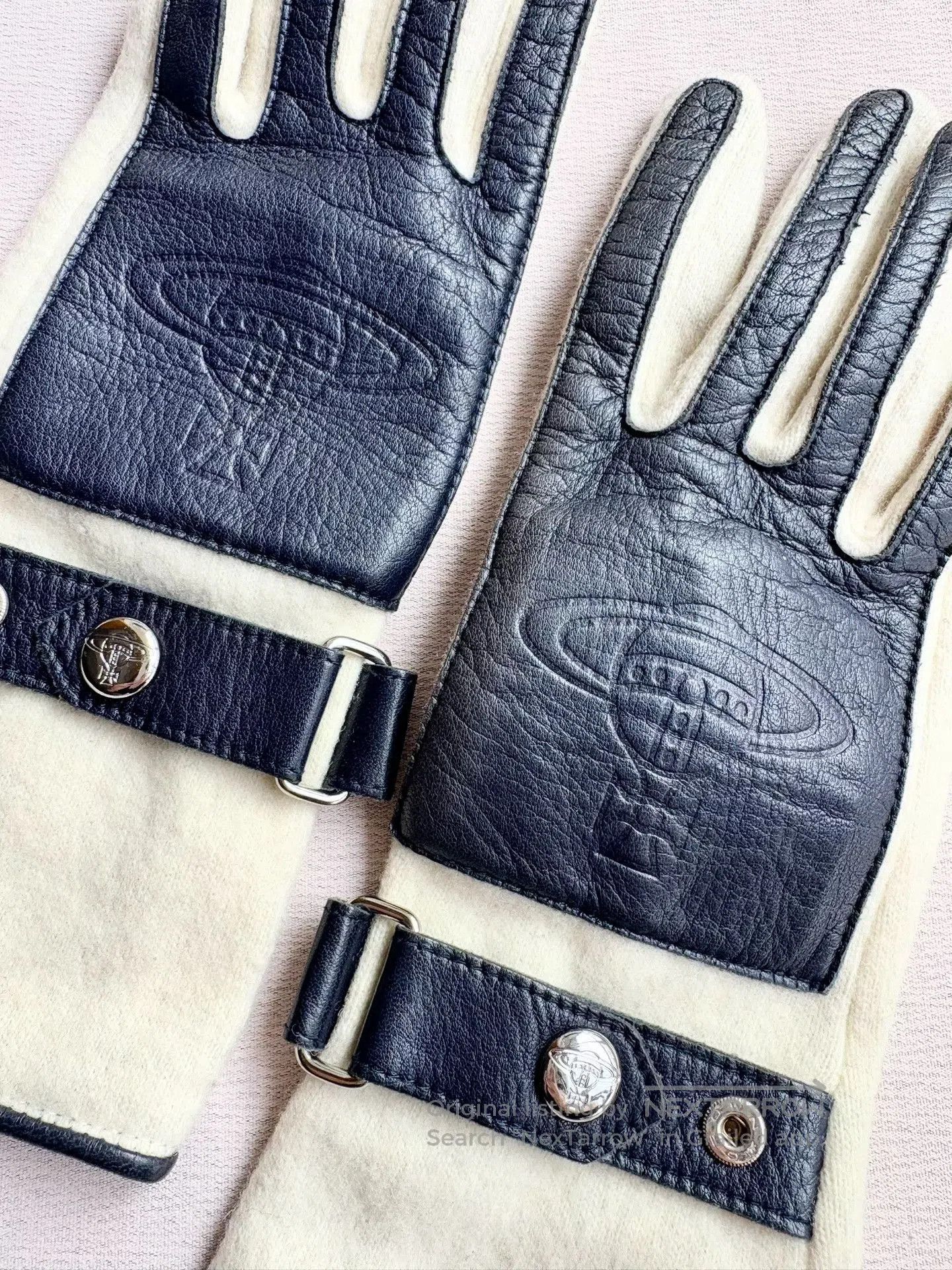 Vivienne Westwood Vivienne Westwood Vintage Saturn Gloves. Size ONE SIZE - 2 Thumbnail