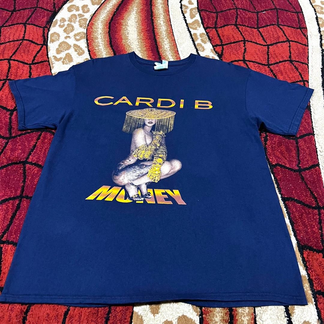 Band Tees Vintage 2019 Cardi B Naked Pussy Tour T Shirt Size US L / EU 52-54 / 3 - 3 Thumbnail