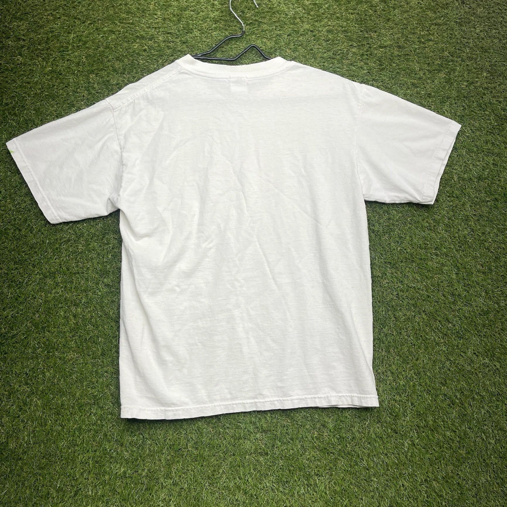Vintage VINTAGE Toyota Fireworks Shirt Mens Medium White 90s 102.7FM WEBN Graphic Print T-Shirt Crew Neck Short Sleeve Cotton Vintage Concert Theme Mens Size US M / EU 48-50 / 2 - 2 Thumbnail