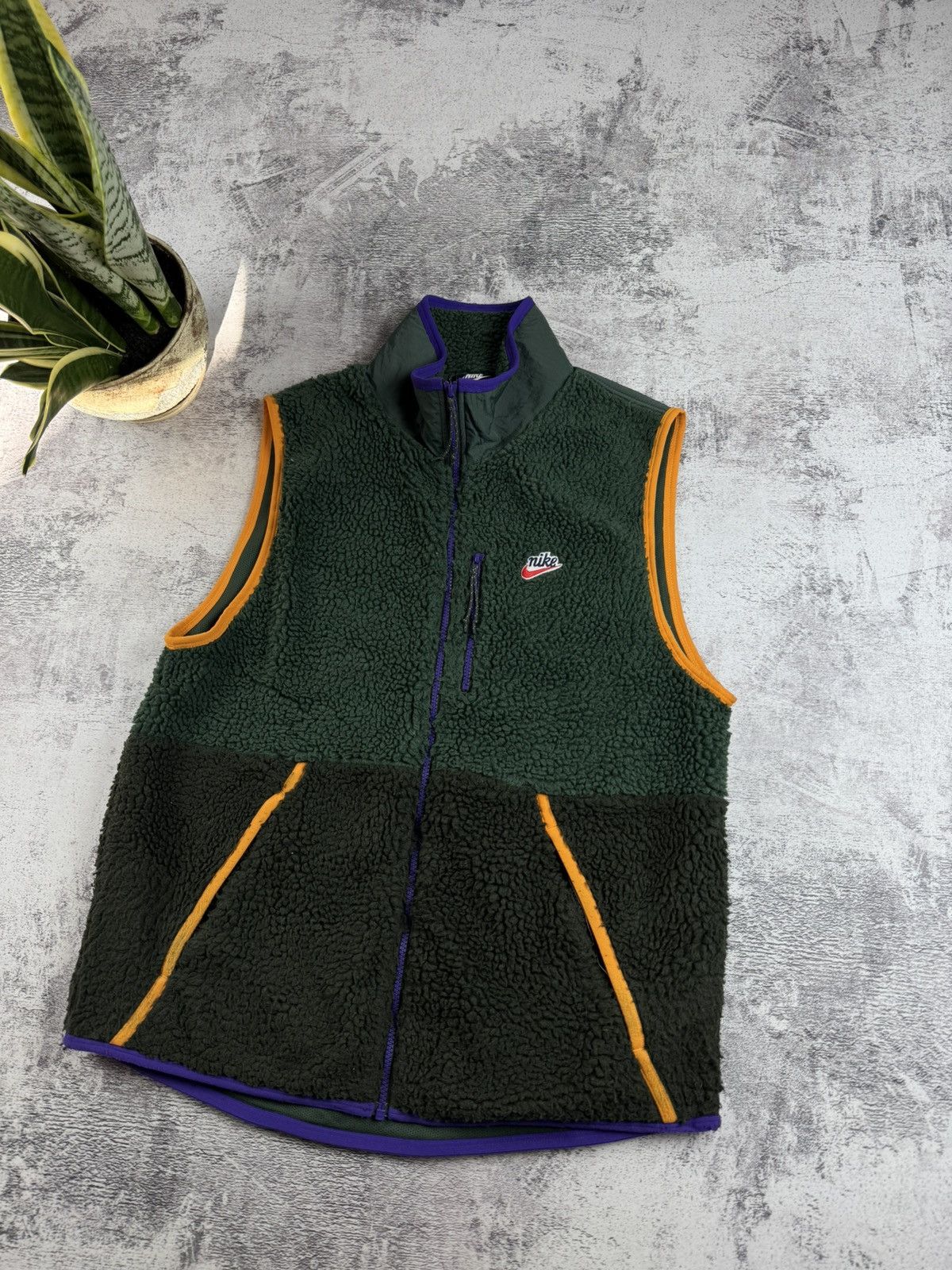 Nike Nike Green Sherpa Vest Zip Sportswear Fleece Y2K Polar Men’s M Size Jacket Winderbreaker Size US L / EU 52-54 / 3 - 3 Thumbnail