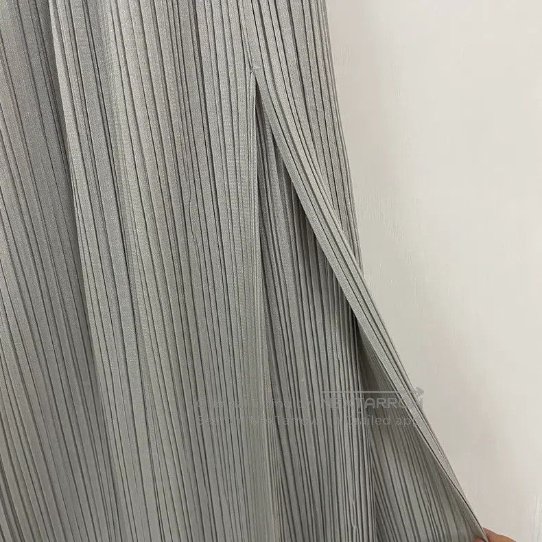 Issey Miyake Issey Miyake Long Skirt Size 26" / US 2 / IT 38 - 2 Thumbnail