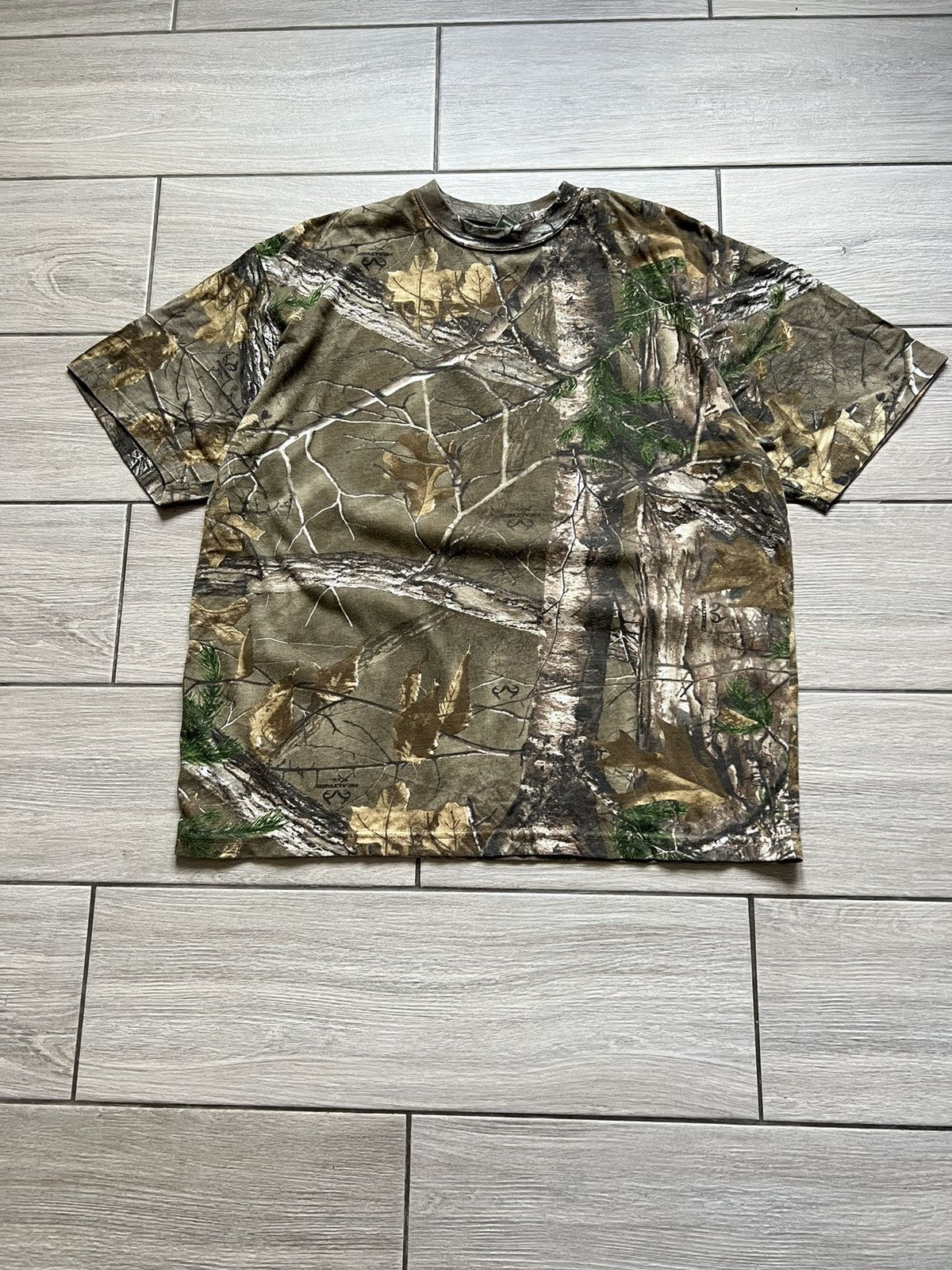 Realtree Vintage Realtree T Shirt Made in USA XL Size US L / EU 52-54 / 3 - 3 Thumbnail