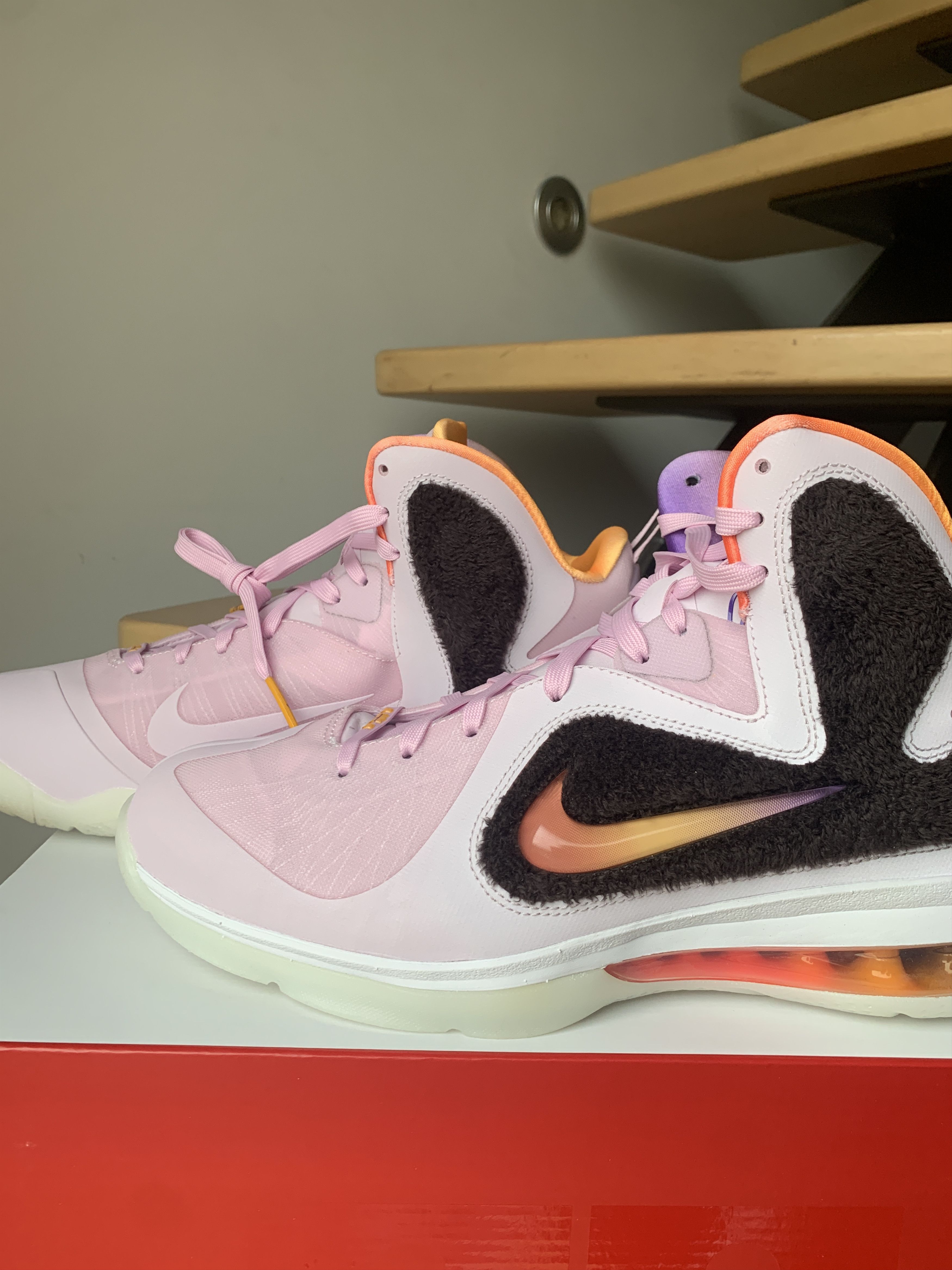 Nike NIKE LEBRON IX 11 US sneakers new 100% authentiques NO BOX Size US 11 / EU 44 - 2 Thumbnail